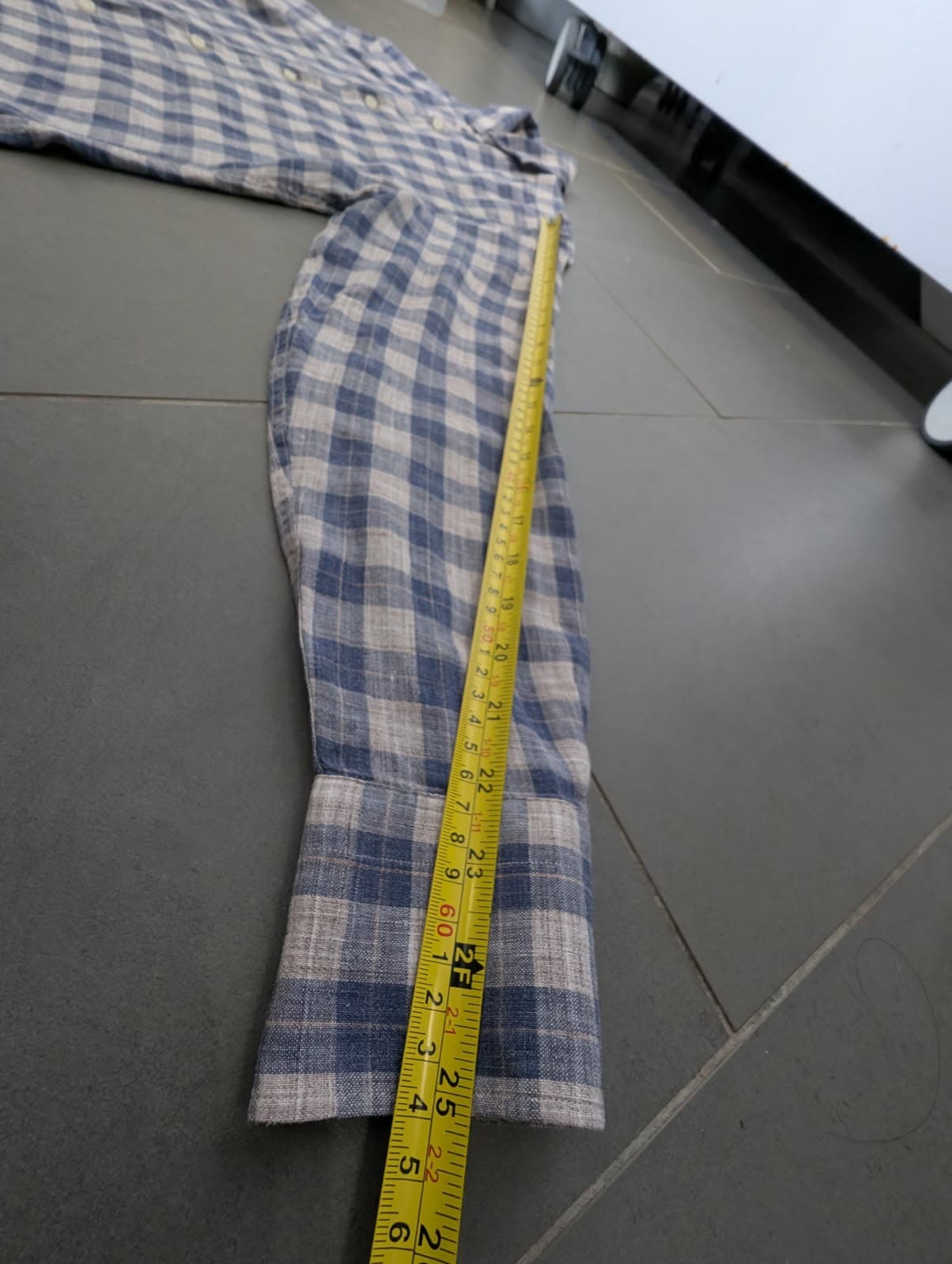 Suitsupply Men's Blue and White Check Pure Linen Shirt Size 37 / 14.5 — photo 9 of 10