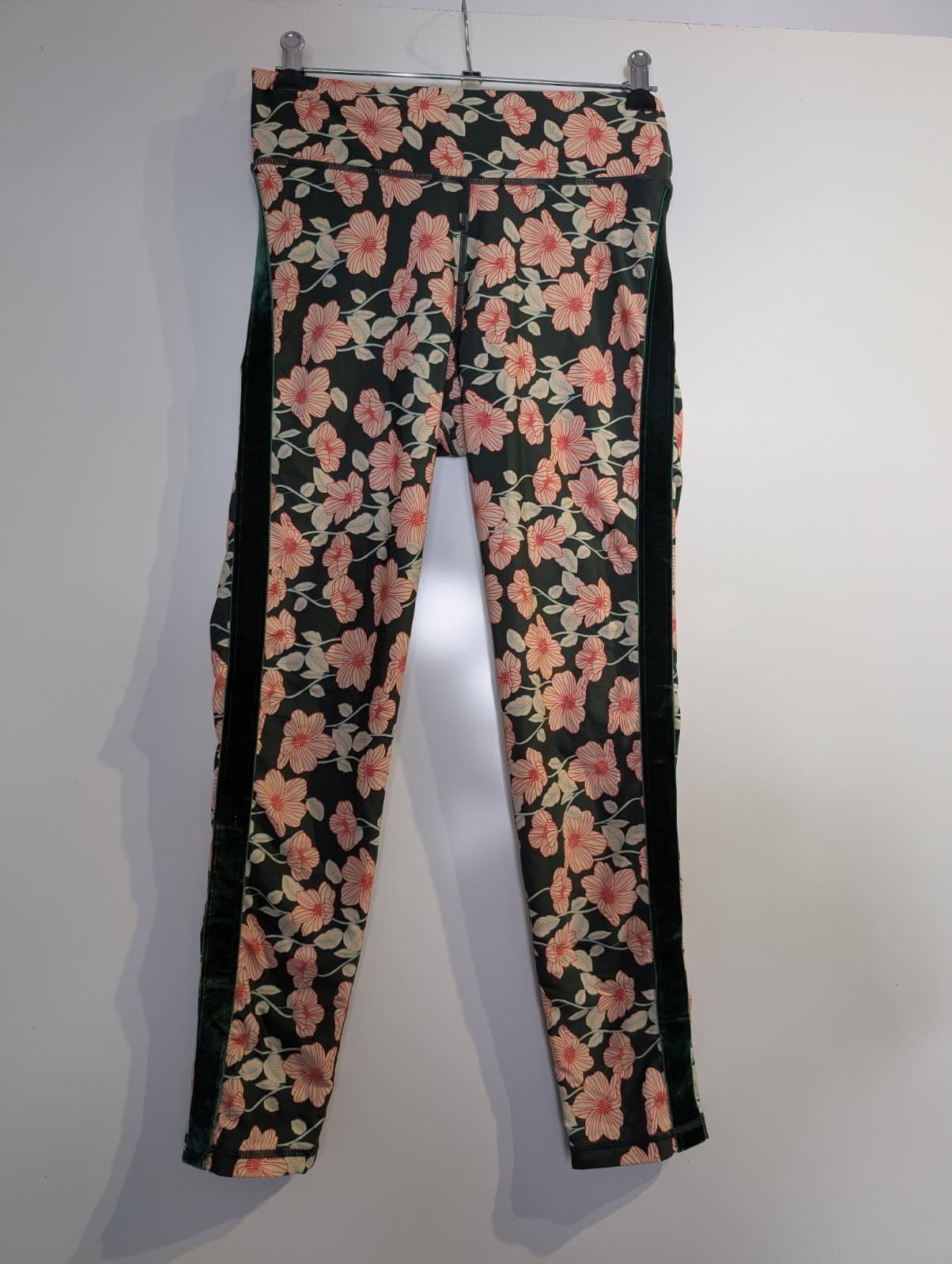 The Upside Floral Print Leggings With Velvet Side Stripe — photo 7 of 7