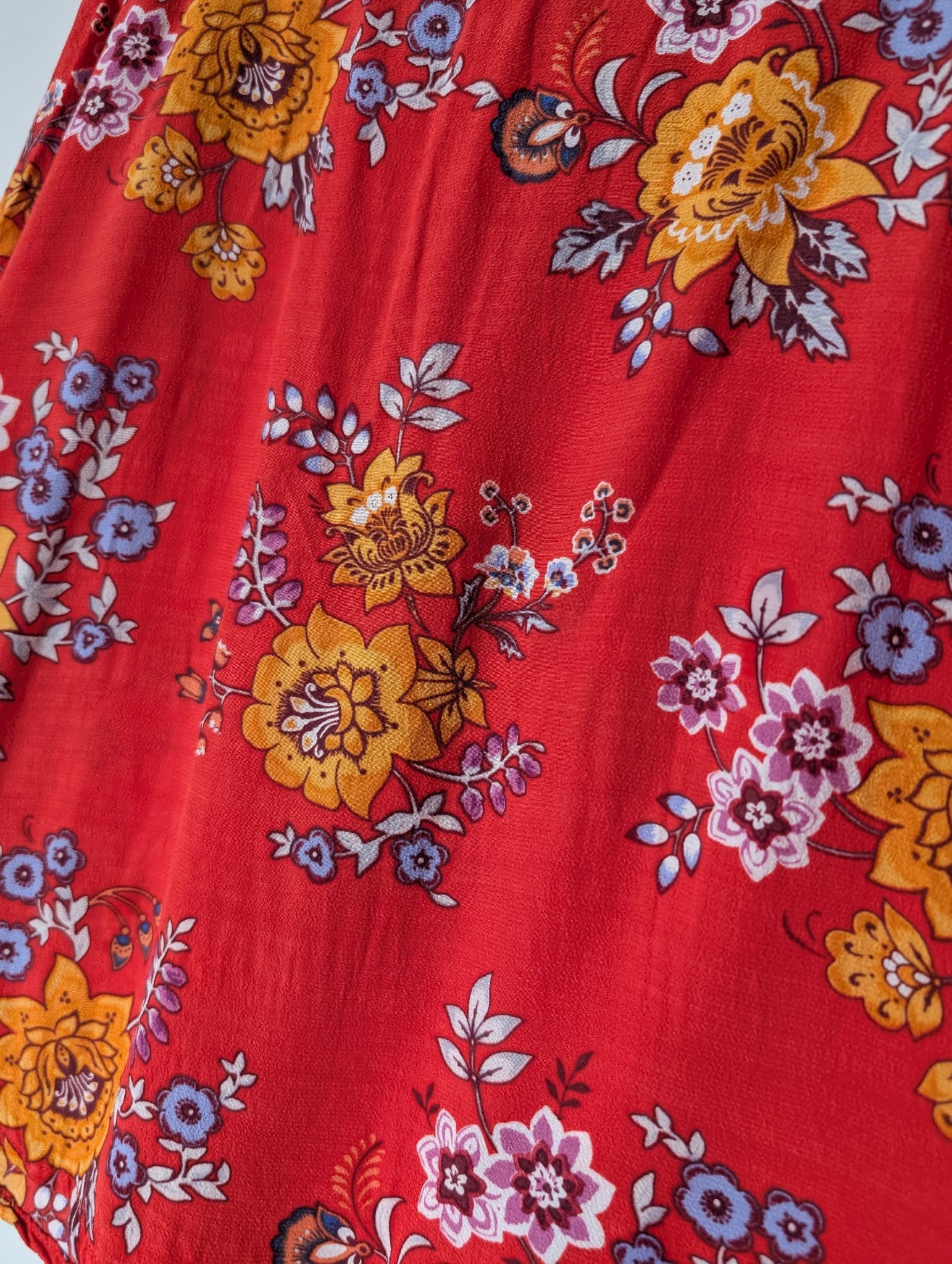 Tigerlily Red Floral A-Line Mini Skirt Size 10 — photo 2 of 7