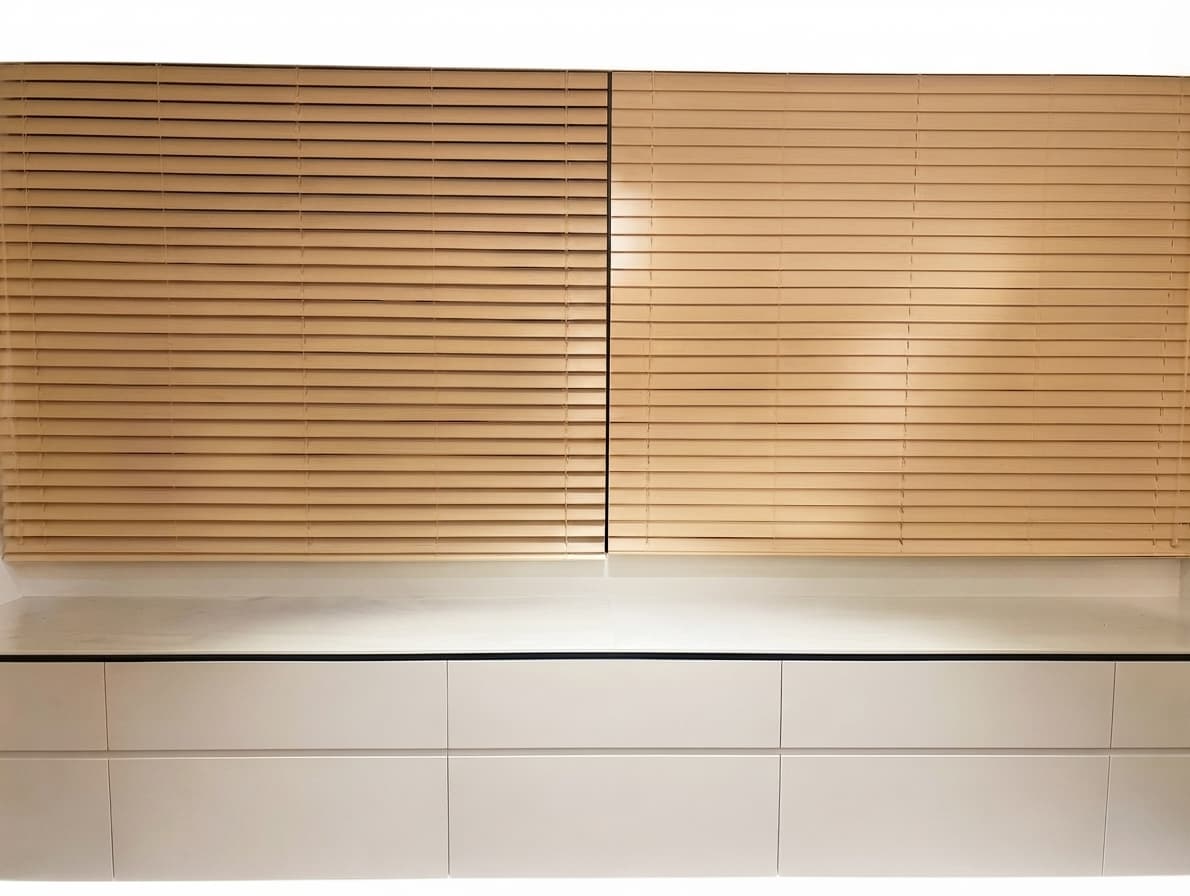 Timber Venetian Blinds Spruce 63mm Slats 202cm x 160cm Set of 2 BRAND NEW — photo 1 of 4