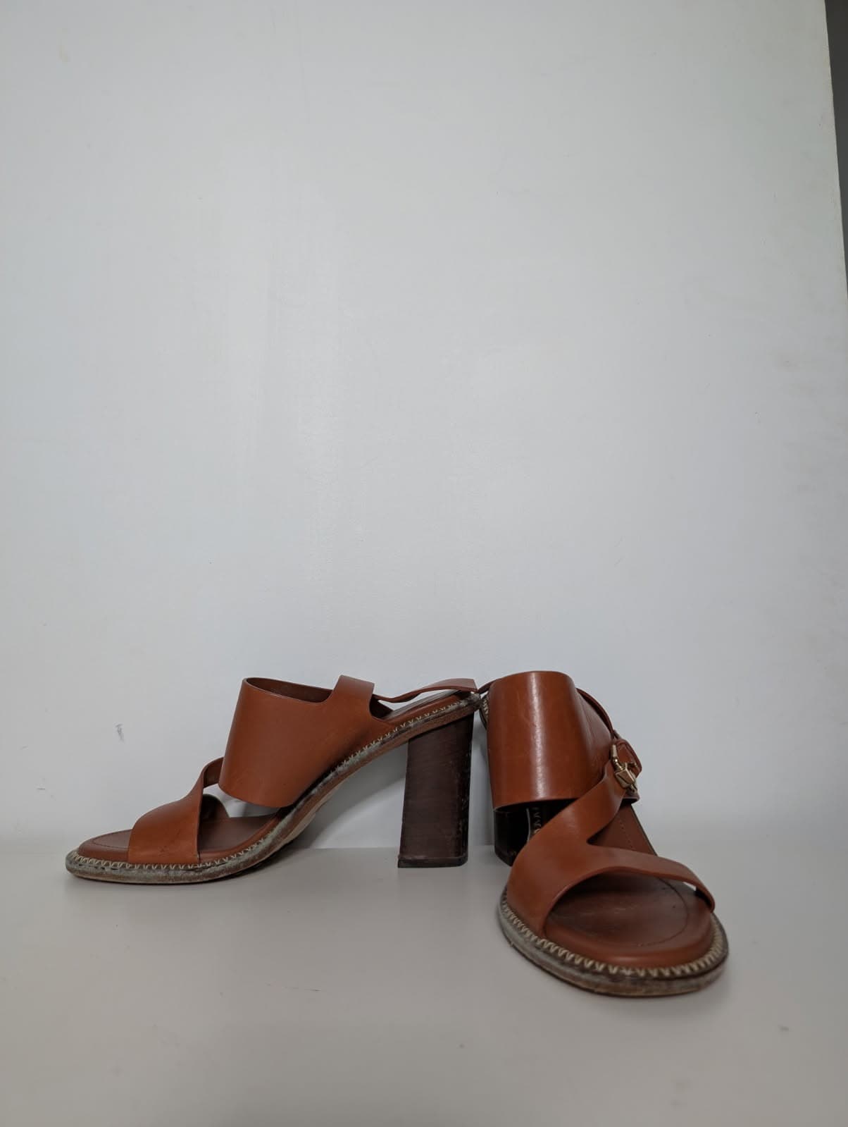 Tod's Leather Block Heel Sandals Tan Brown EU 37 — photo 2 of 7