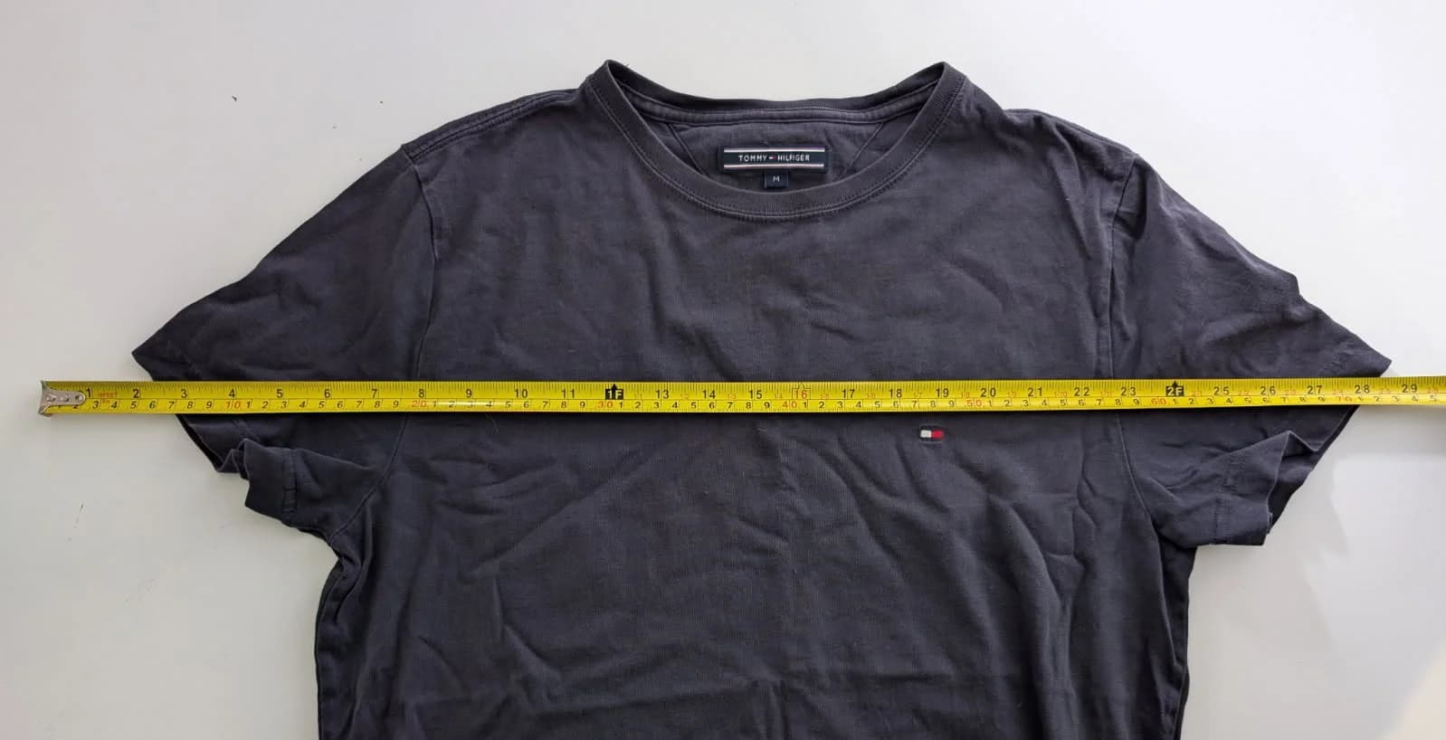 Tommy Hilfiger Men's Crew Neck T-Shirt Dark Grey Size M — photo 8 of 8