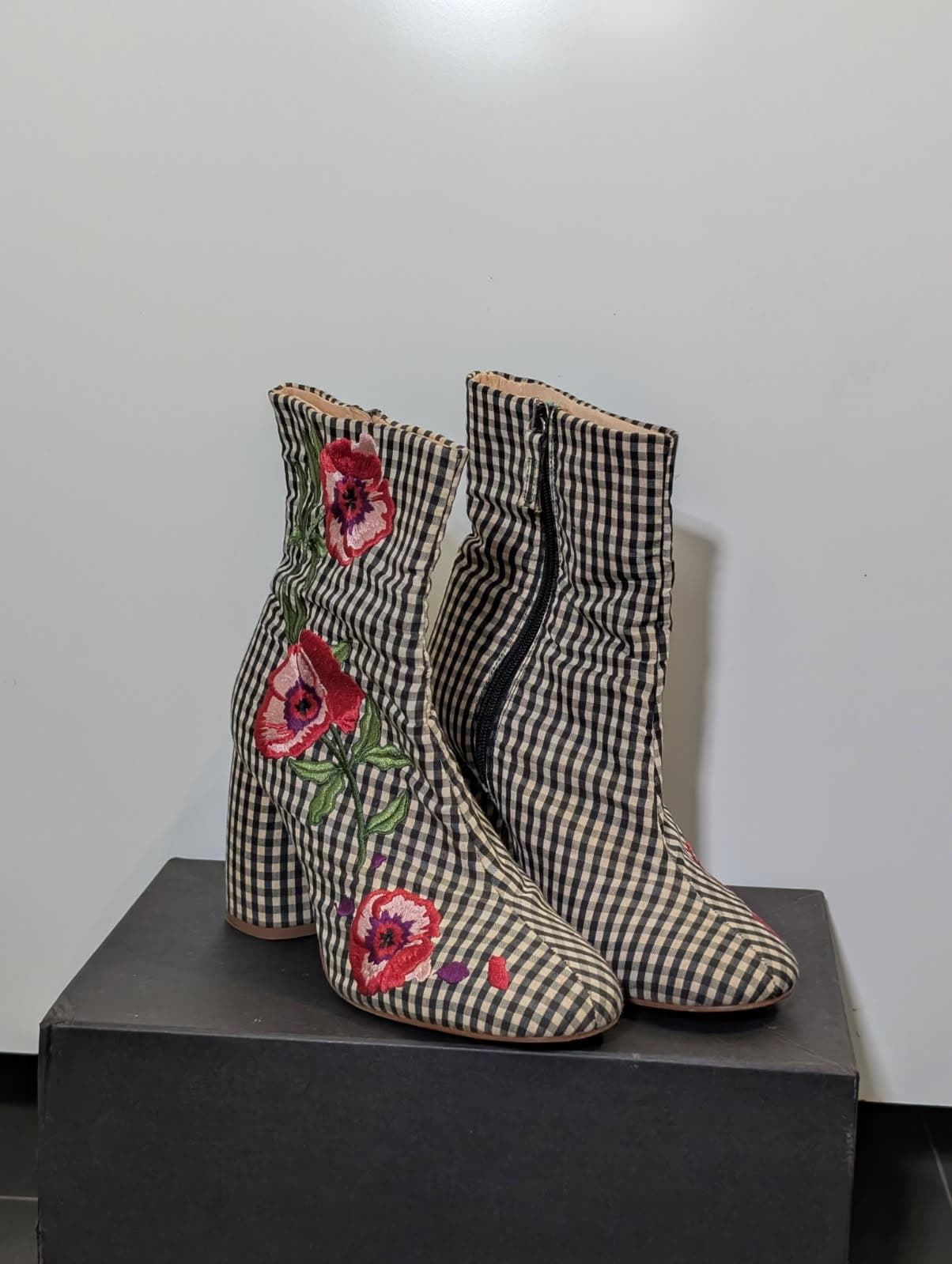 Topshop Gingham Floral Embroidered Ankle Boots - EU 39 — photo 6 of 8