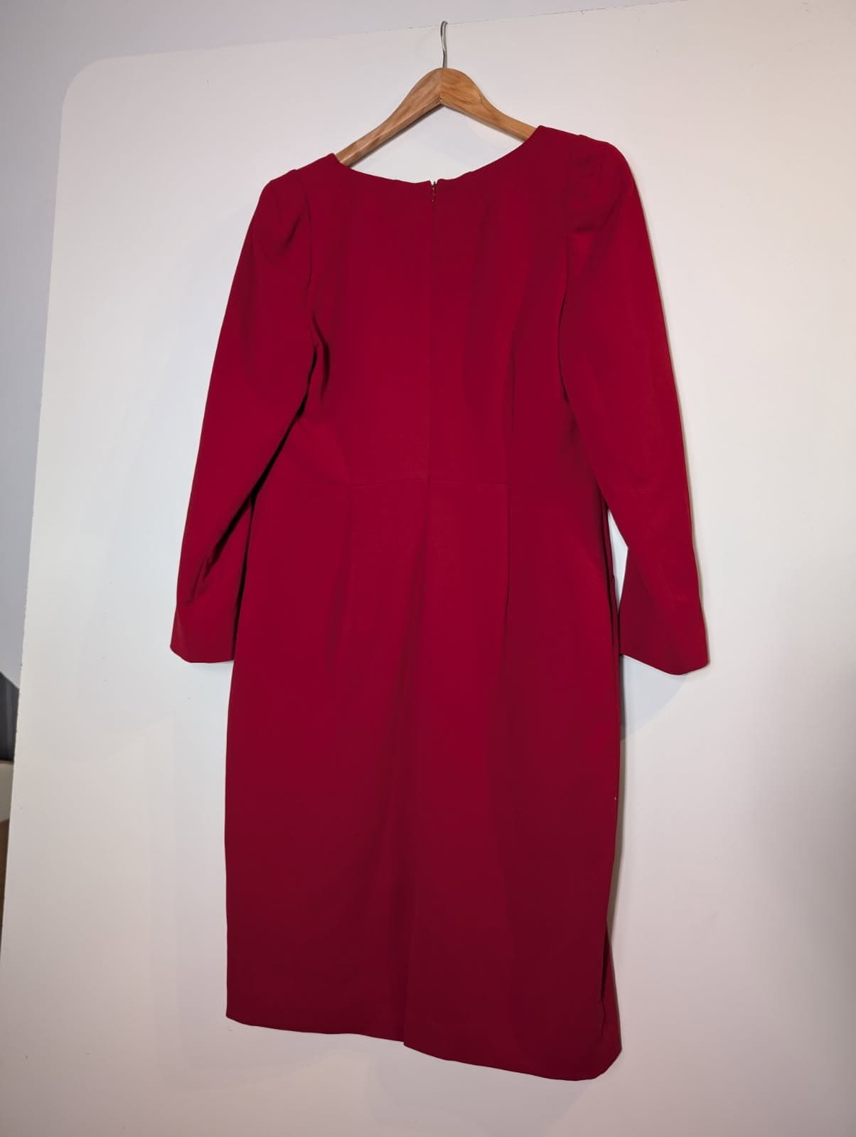 Trelise Cooper The Shape Of You Dress - Red V-Neck Long Sleeve Sheath Size 14 — photo 3 of 7