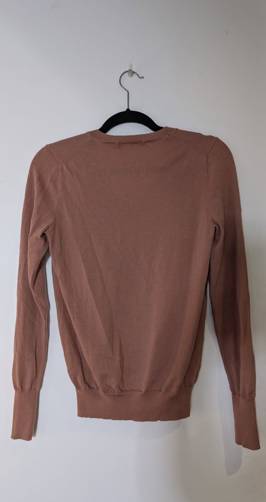 Uniqlo Extra Fine Merino Wool V-Neck Sweater - Beige Women's Size S — photo 2 of 6