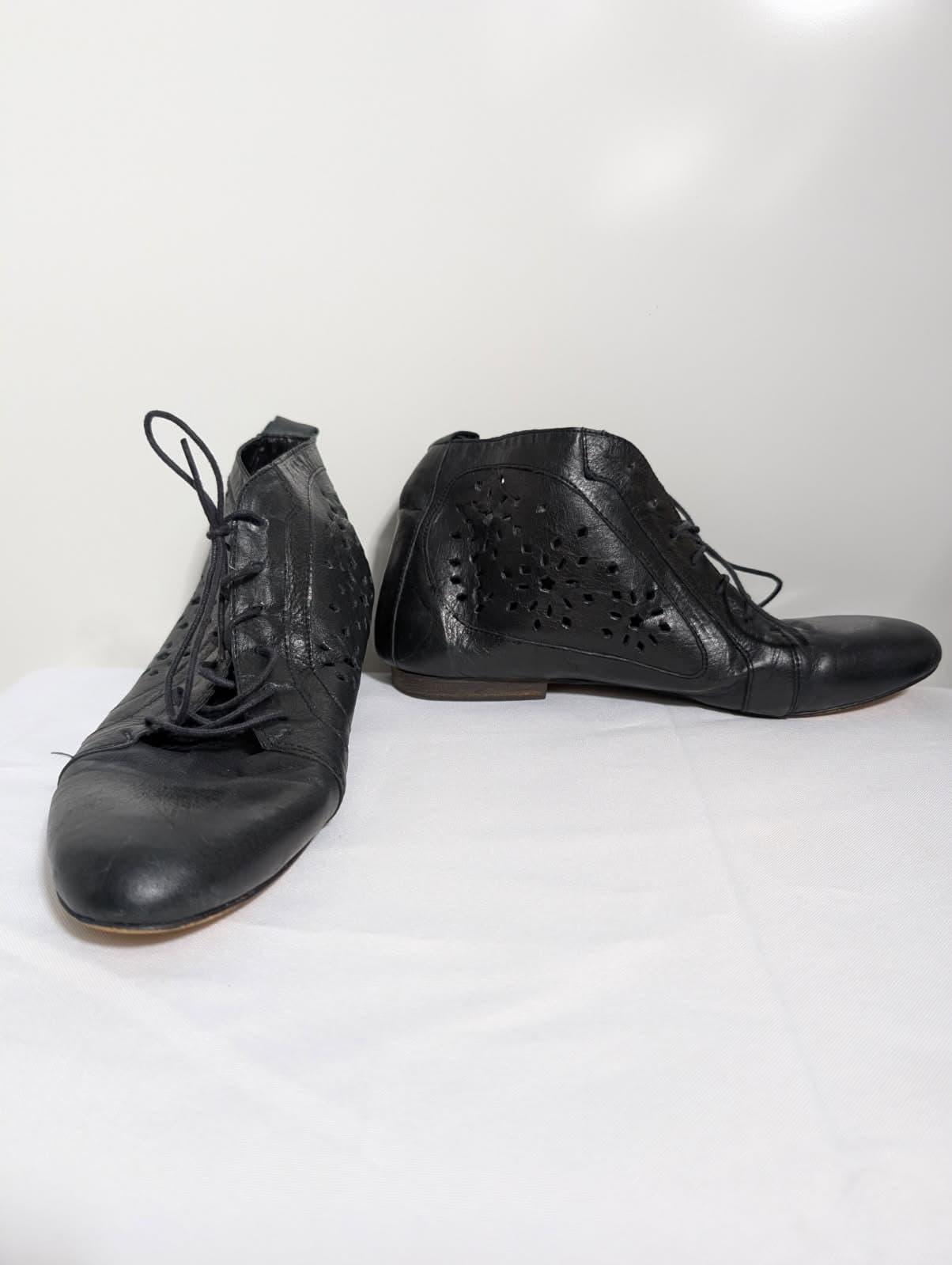 Urge Leather Cutout Ankle Boots Black EU 40 — photo 6 of 7