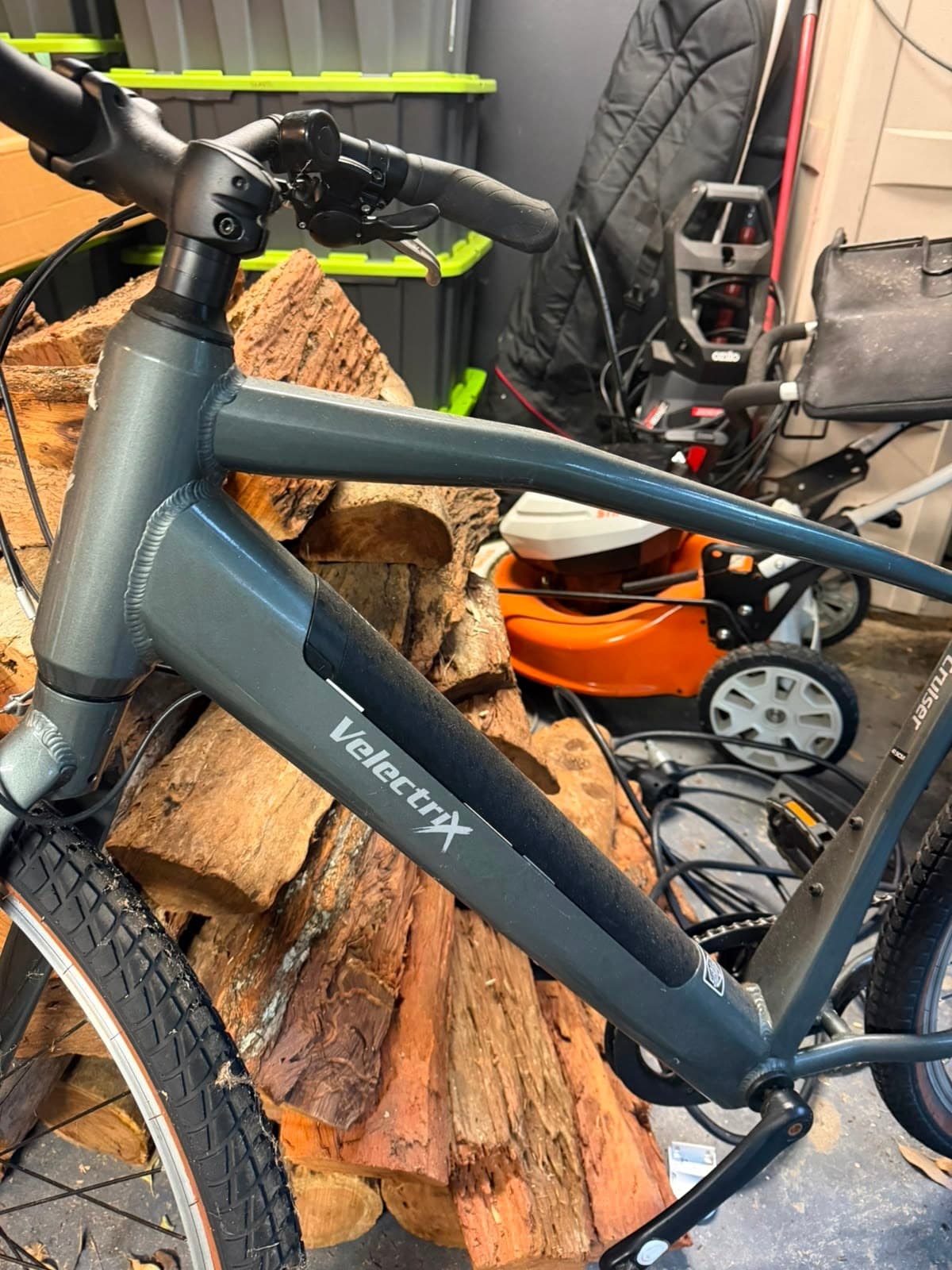 Velectrix Cruiser Hybrid E-Bike Grey 47.5cm Frame — photo 2 of 8