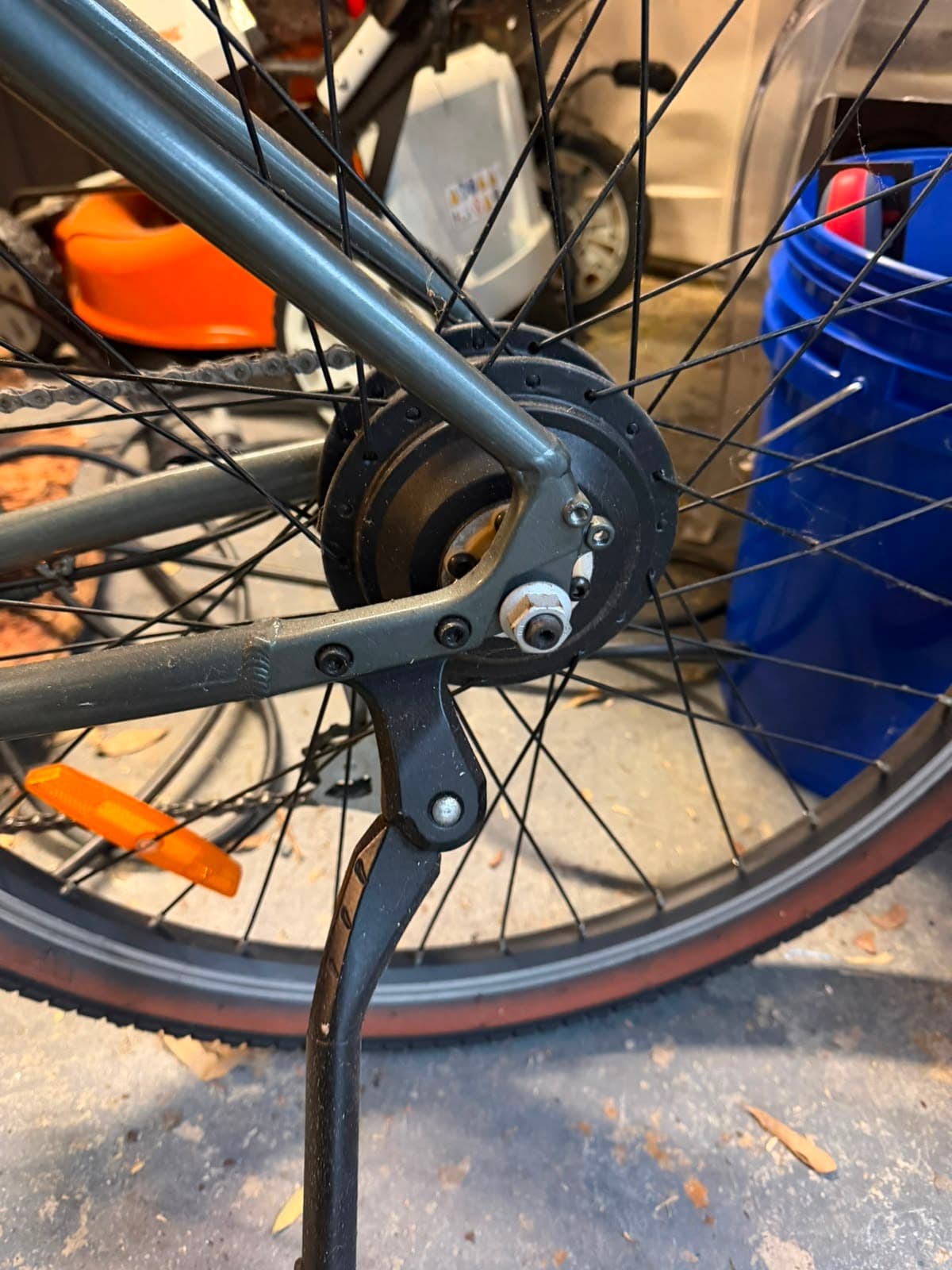 Velectrix Cruiser Hybrid E-Bike Grey 47.5cm Frame — photo 4 of 8