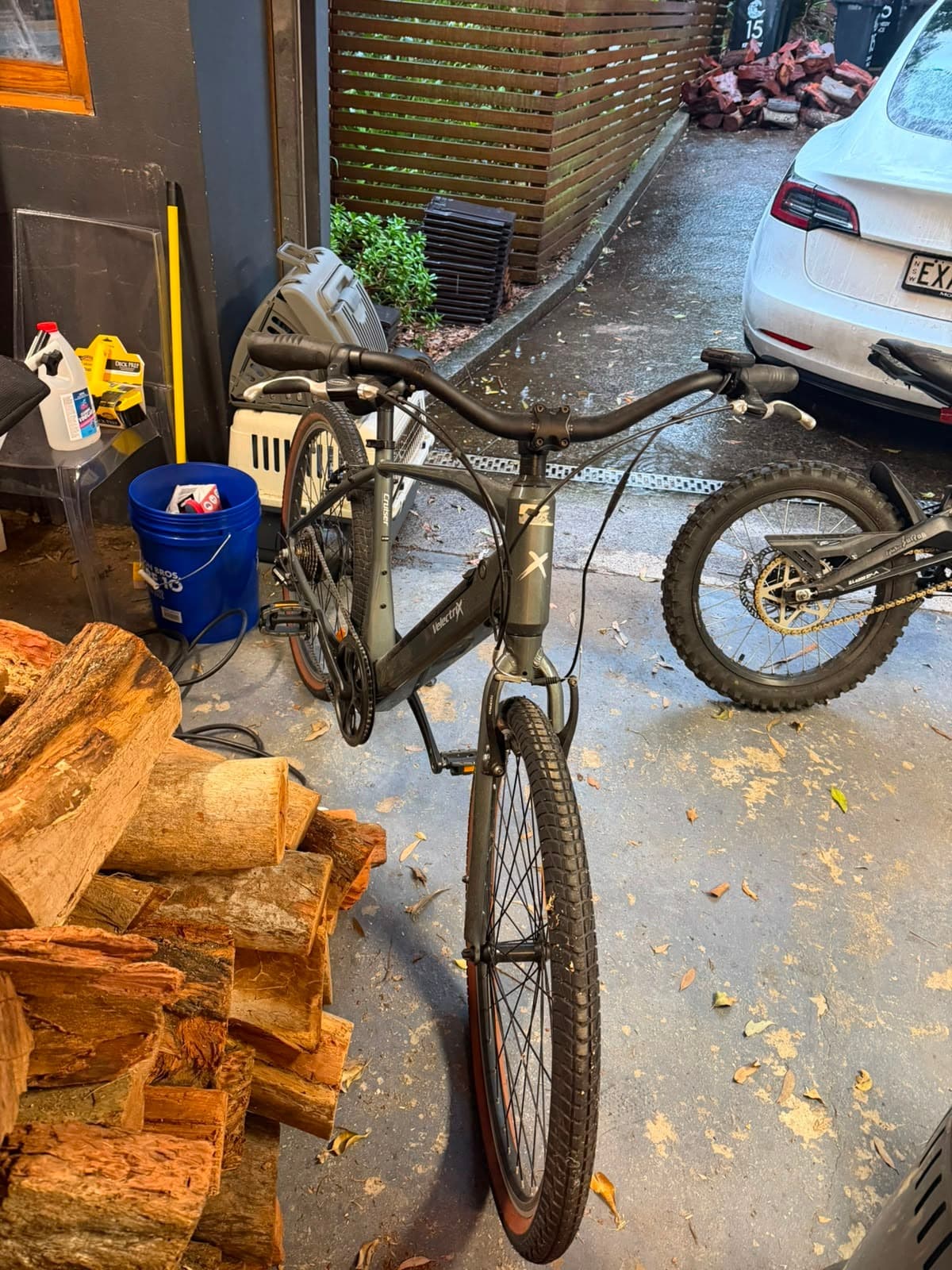 Velectrix Cruiser Hybrid E-Bike Grey 47.5cm Frame — photo 7 of 8