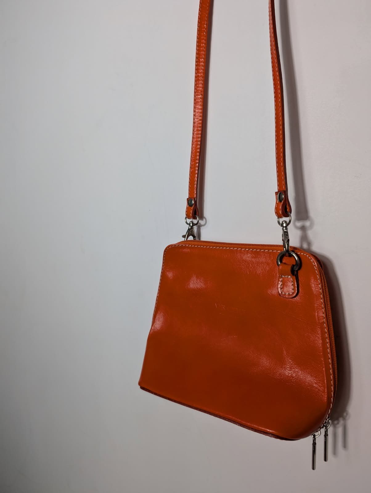 Vera Pelle Italian Leather Crossbody Bag - Vibrant Orange — photo 1 of 8