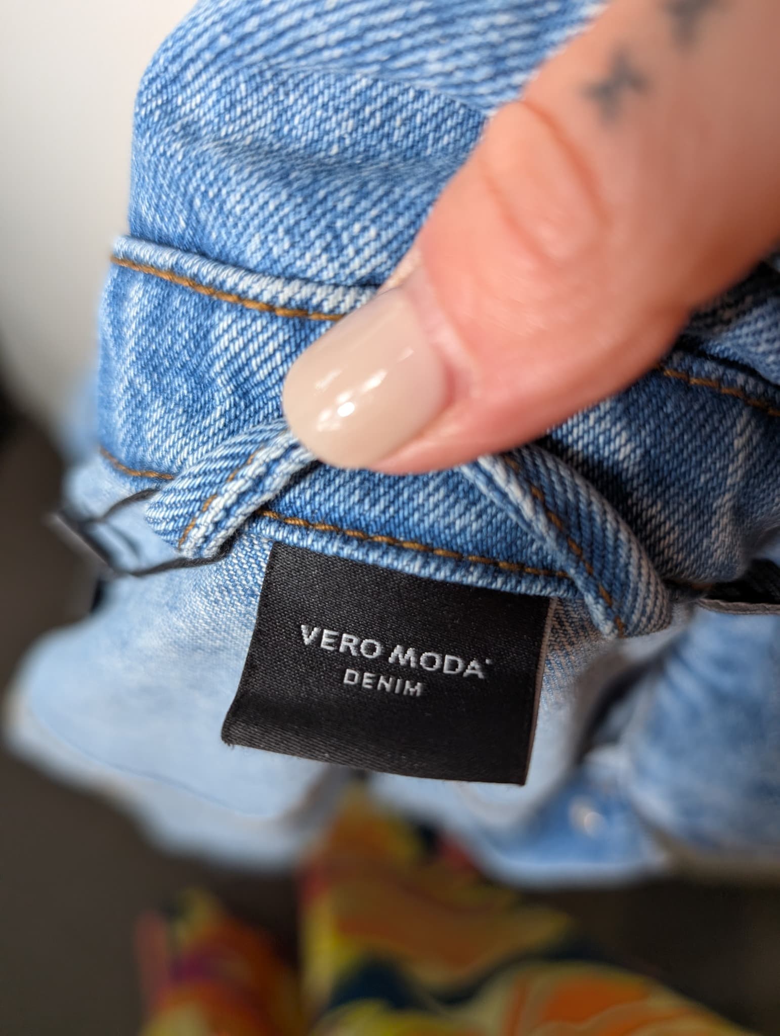 Vero Moda Denim Jacket Light Blue Cropped Size M — photo 4 of 8