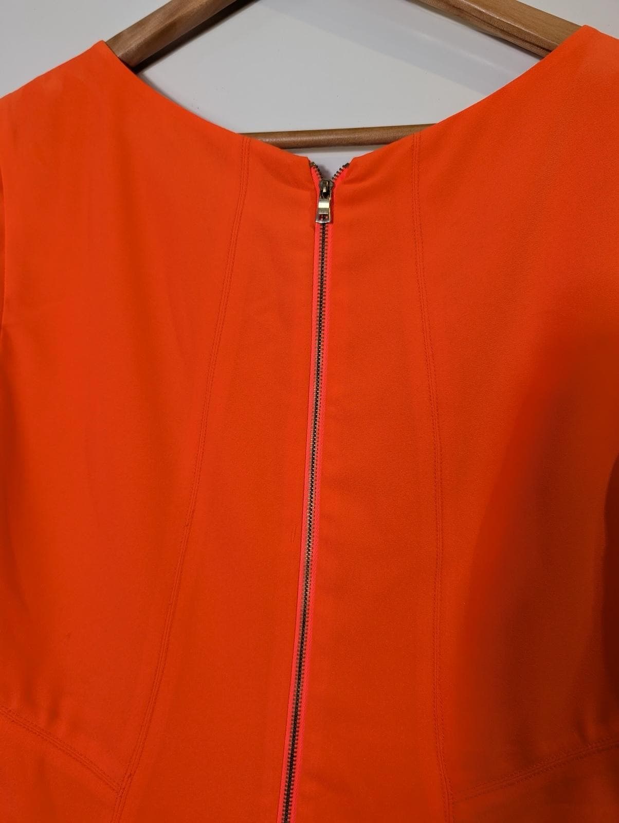 Victoria Victoria Beckham Crepe Shift Dress Orange UK 8 — photo 3 of 9
