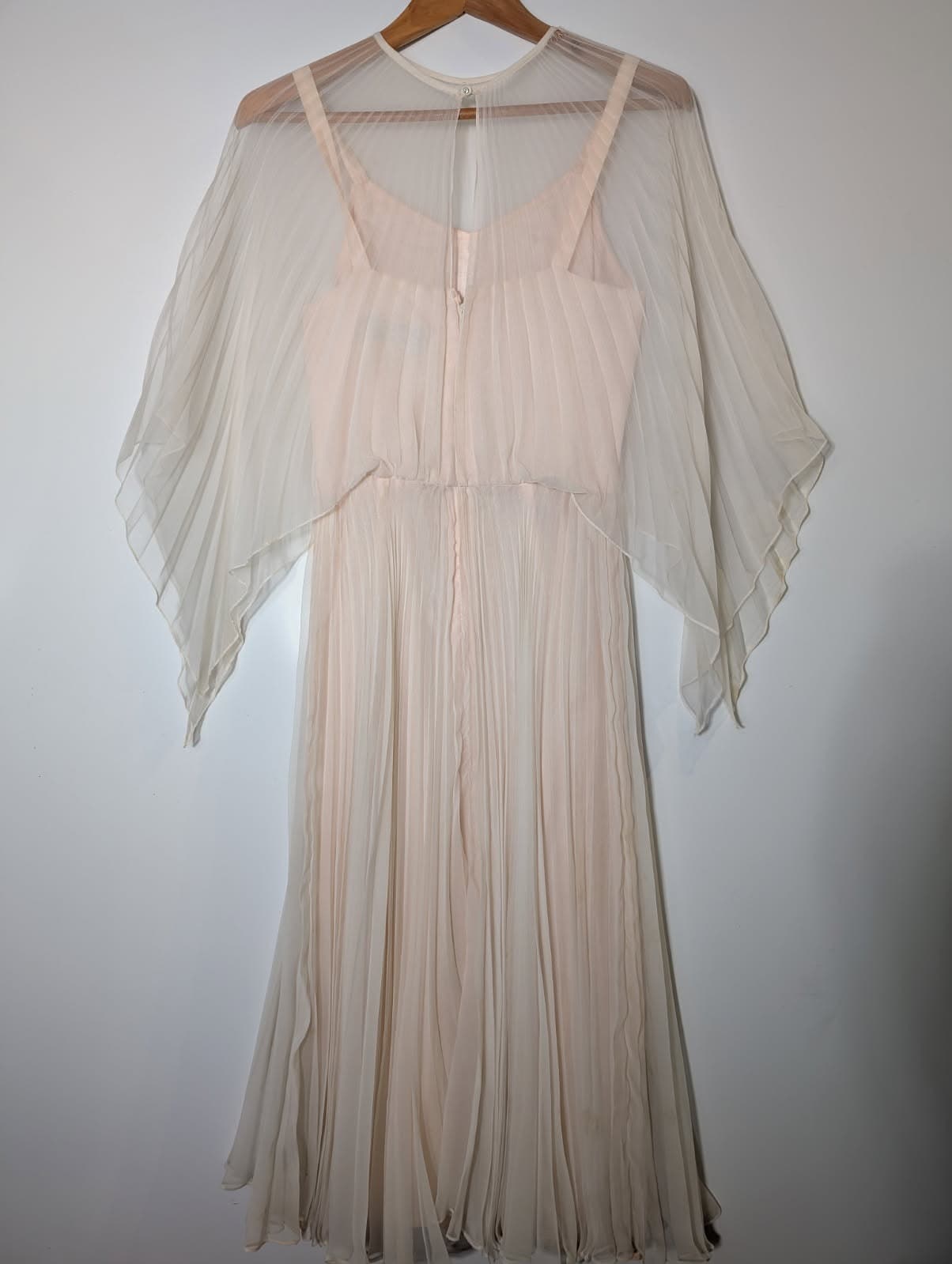 Vintage 1970s Merco Davron Pale Pink Pleated Chiffon Flutter Sleeve Maxi Dress — photo 8 of 8