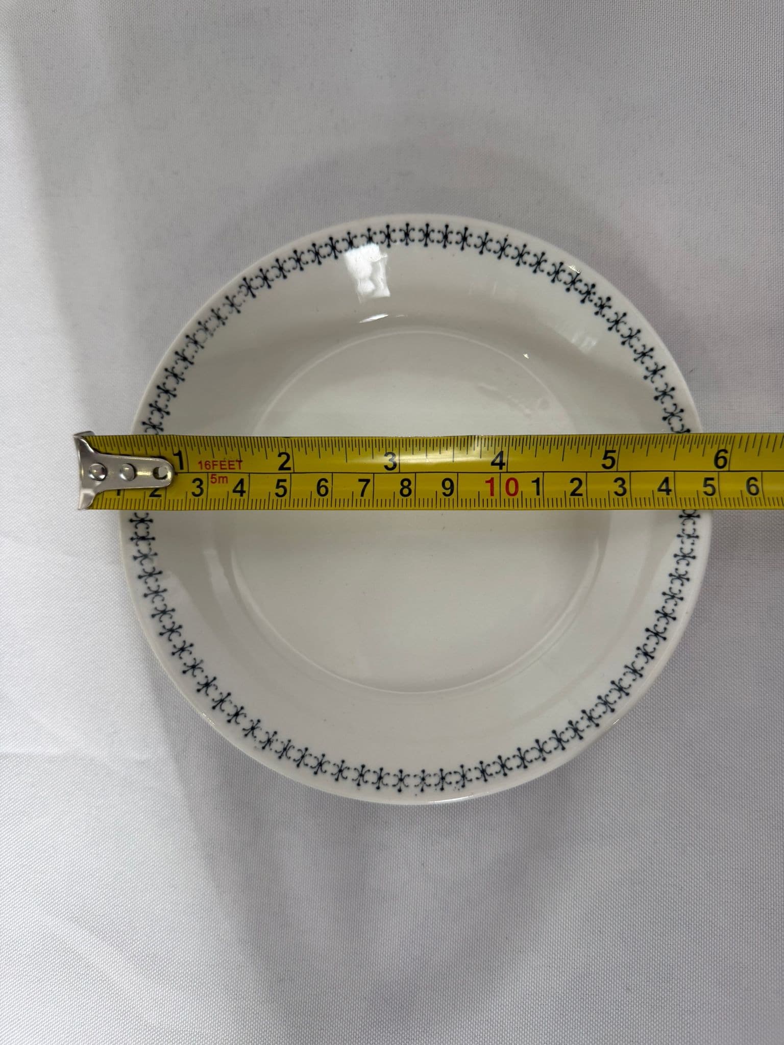 Vintage Arabia Finland Emilia Tea Cup & Saucer Set - 8 Piece Collection — photo 9 of 9