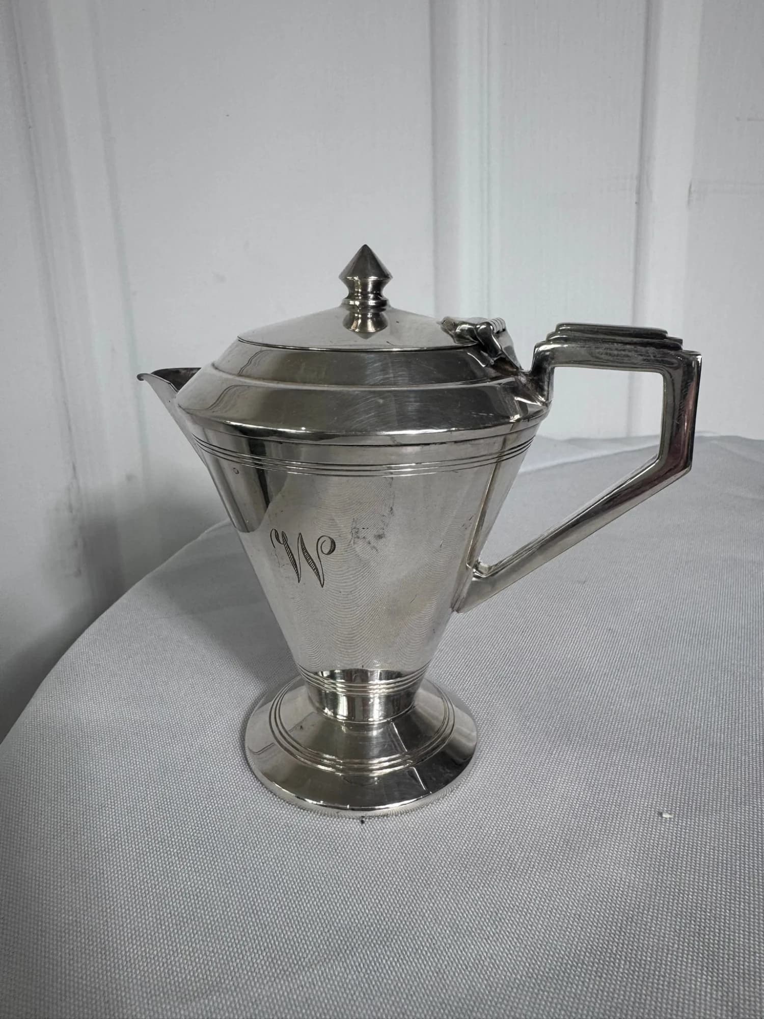 Vintage Art Deco Sterling Silver Coffee Pot - Elegant Geometric Design — photo 3 of 9