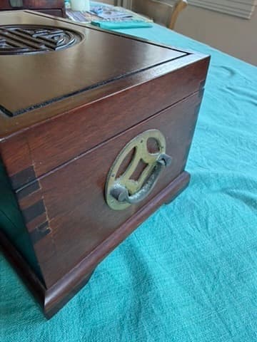 Vintage Chinese Rosewood Jewelry Box Shou Symbol Brass Hardware — photo 4 of 11