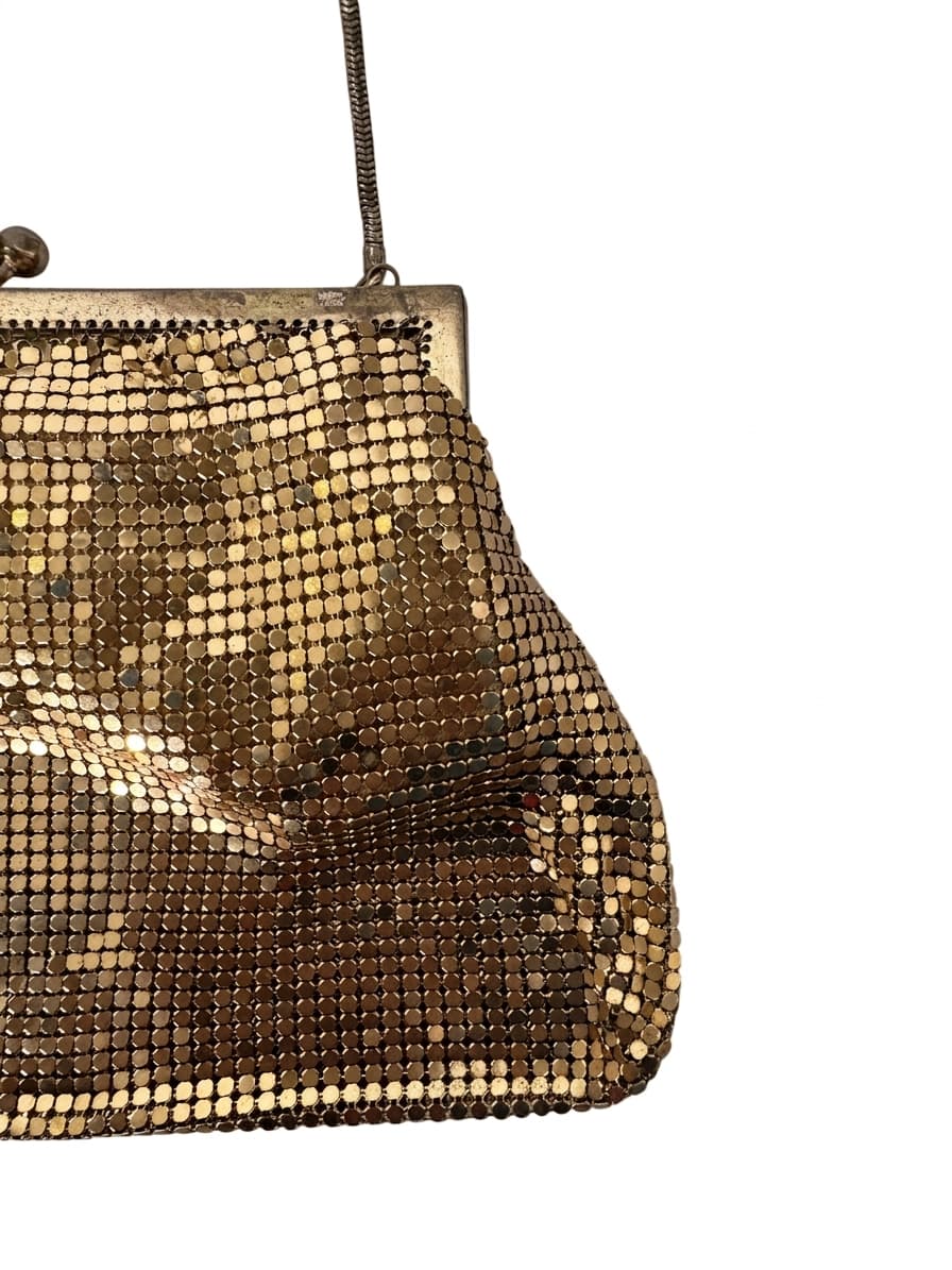 Vintage Gold Tone Metal Mesh Evening Bag Clutch — photo 1 of 6