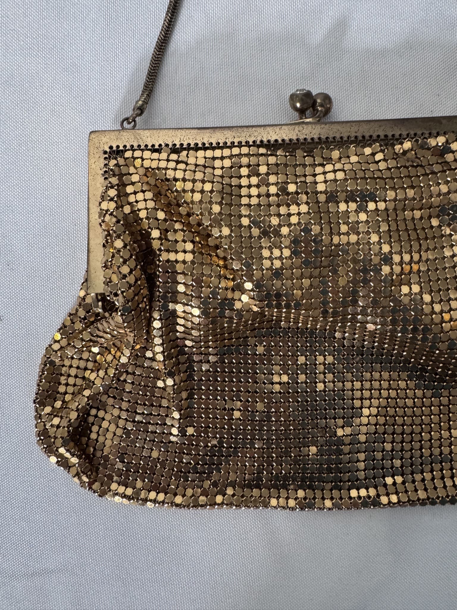 Vintage Gold Tone Metal Mesh Evening Bag Clutch — photo 4 of 6