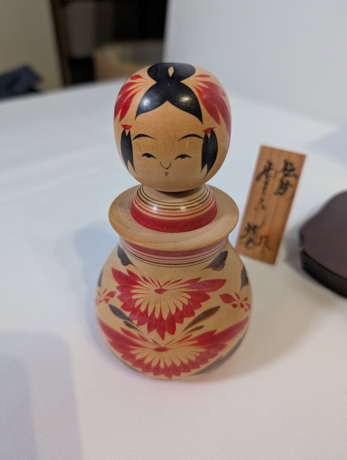 Vintage Japanese Kokeshi Doll Set - Hand-Painted Floral Design — photo 3 of 7