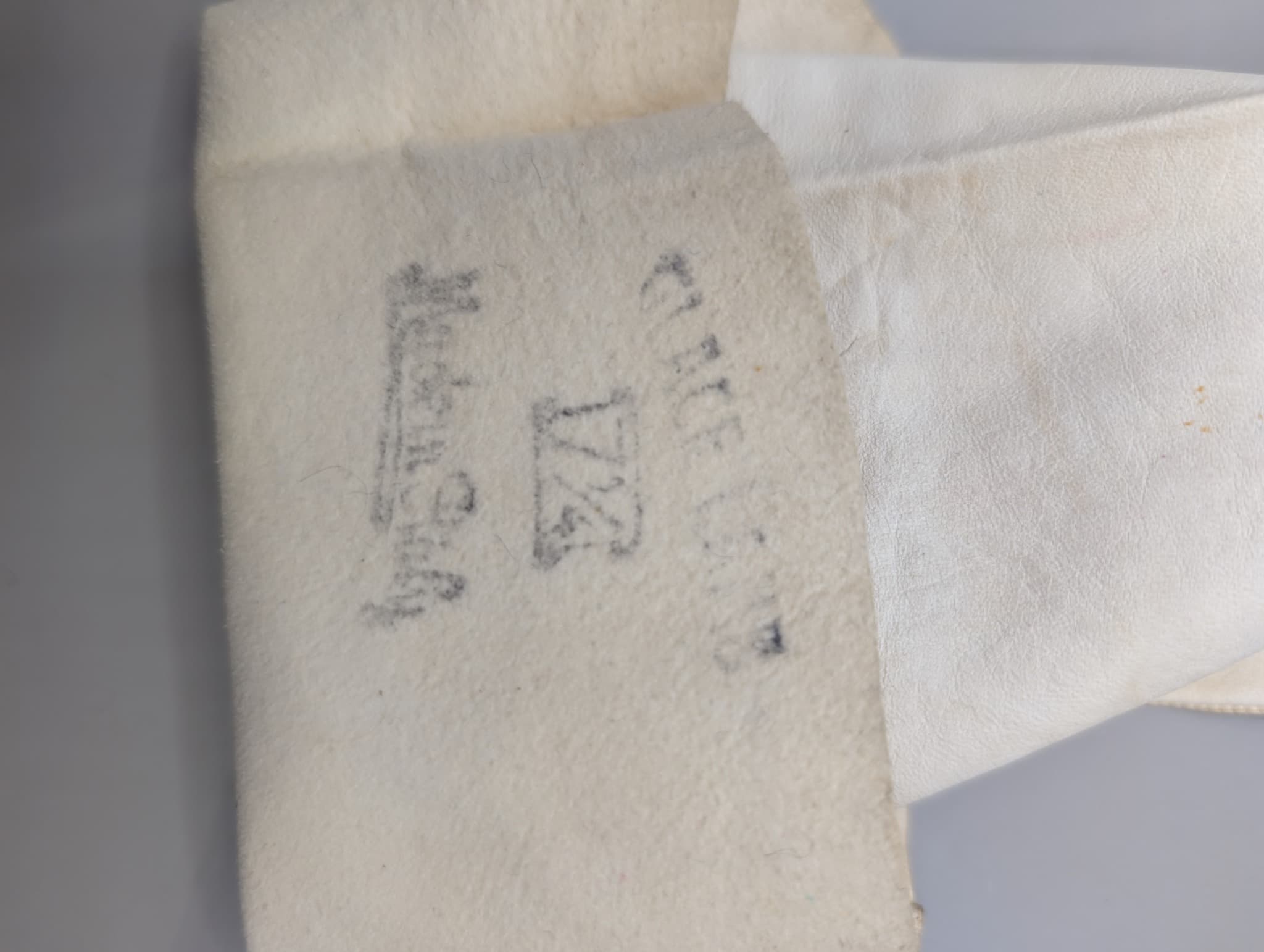 Vintage Leather Opera Length Gloves Cream Size 7 1/4 — photo 7 of 10
