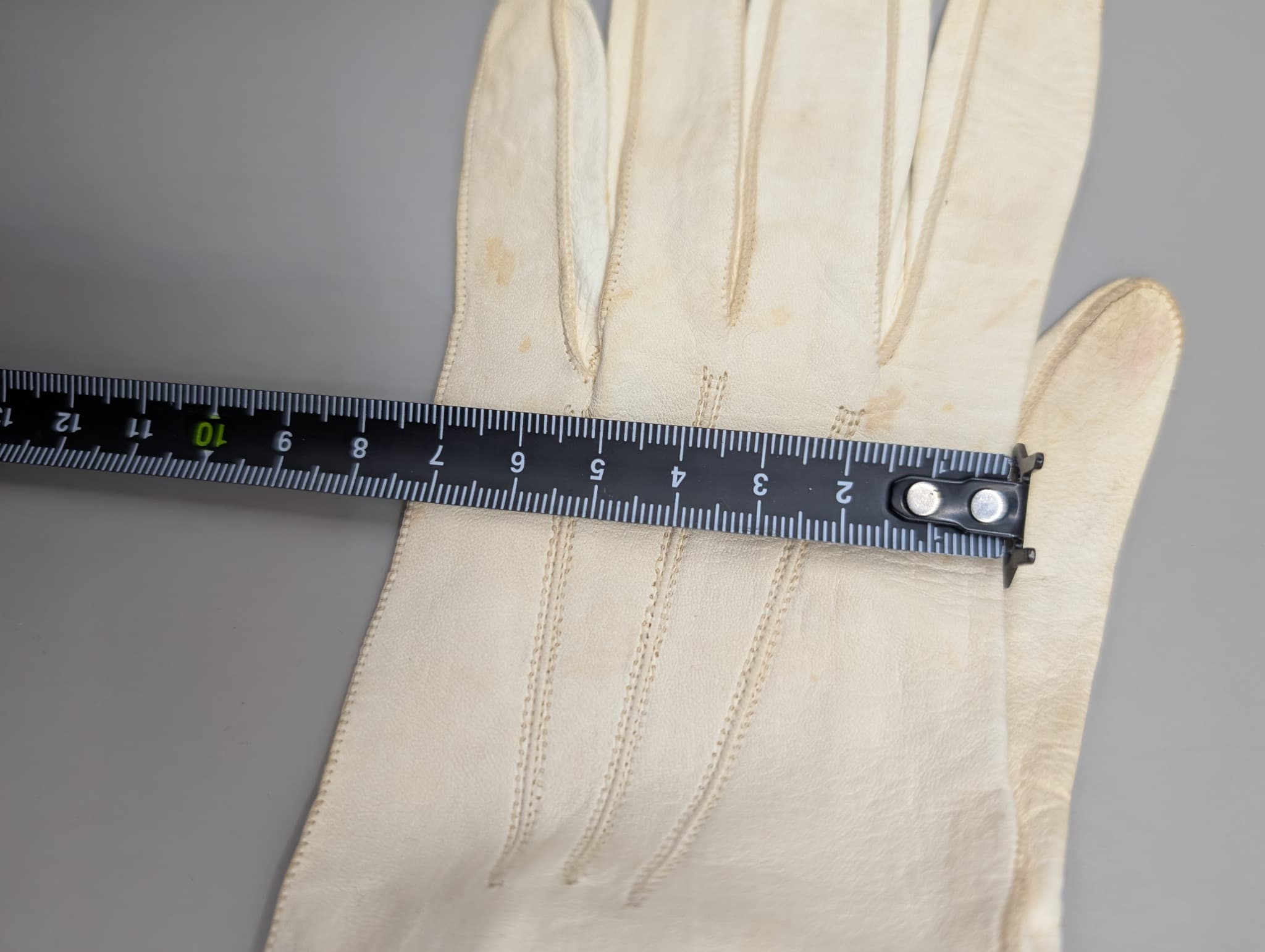 Vintage Leather Opera Length Gloves Cream Size 7 1/4 — photo 9 of 10