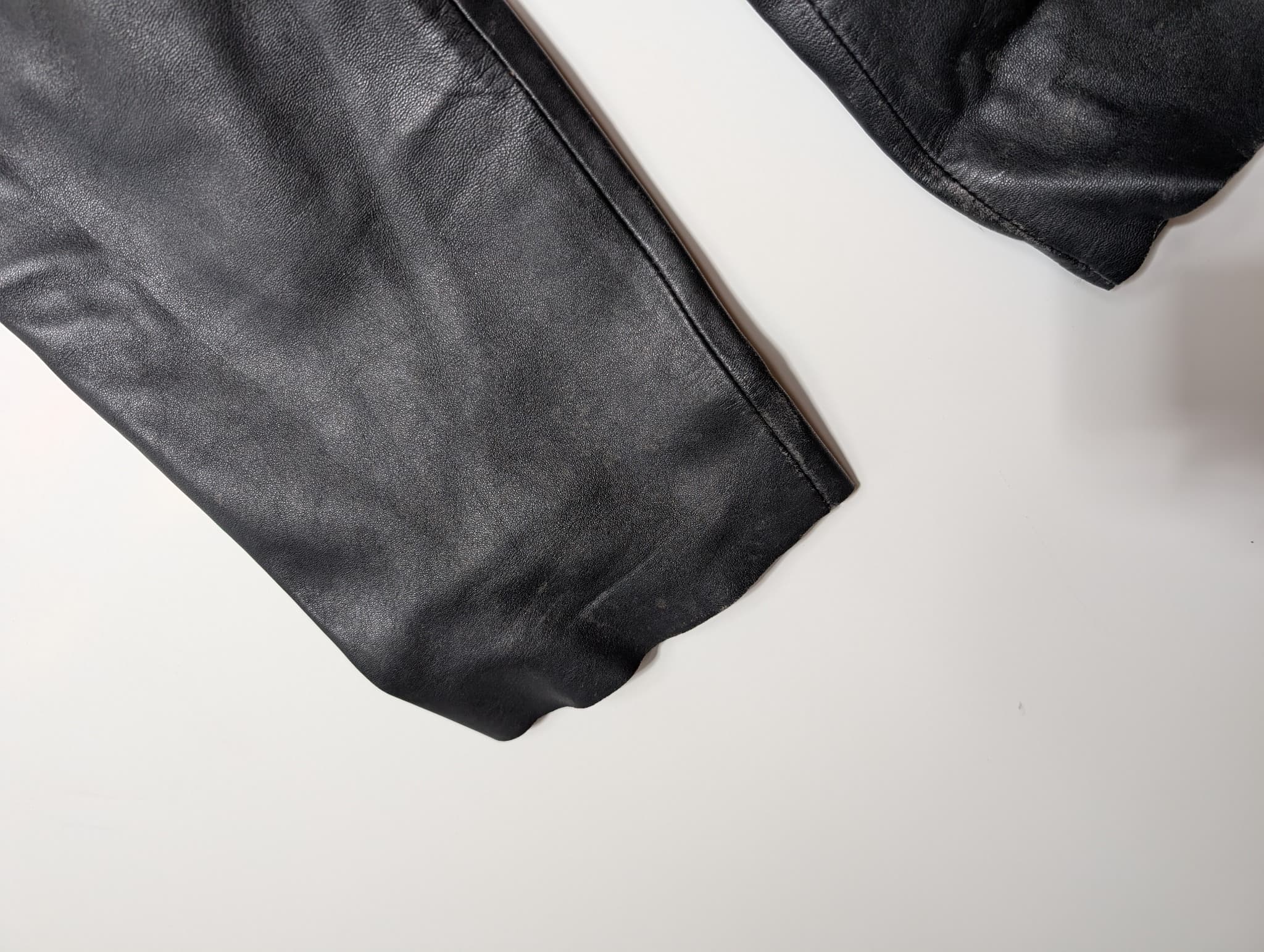 Vintage Leather Trousers Black With Gold Tone Studs Size 44 — photo 4 of 10