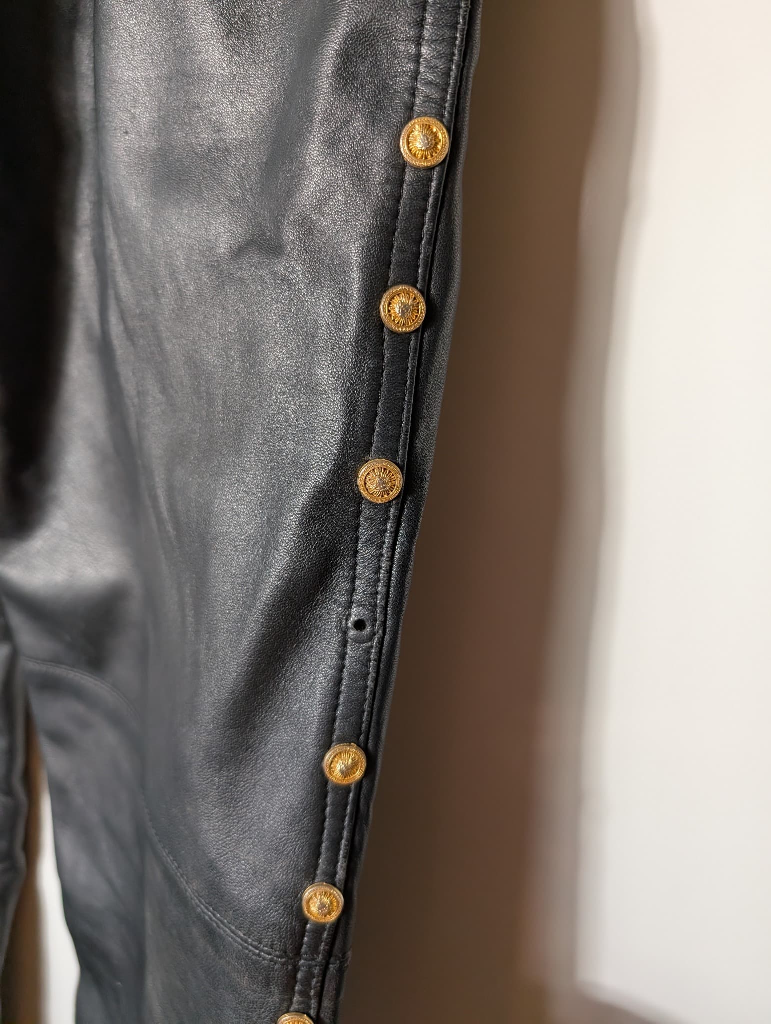 Vintage Leather Trousers Black With Gold Tone Studs Size 44 — photo 8 of 10