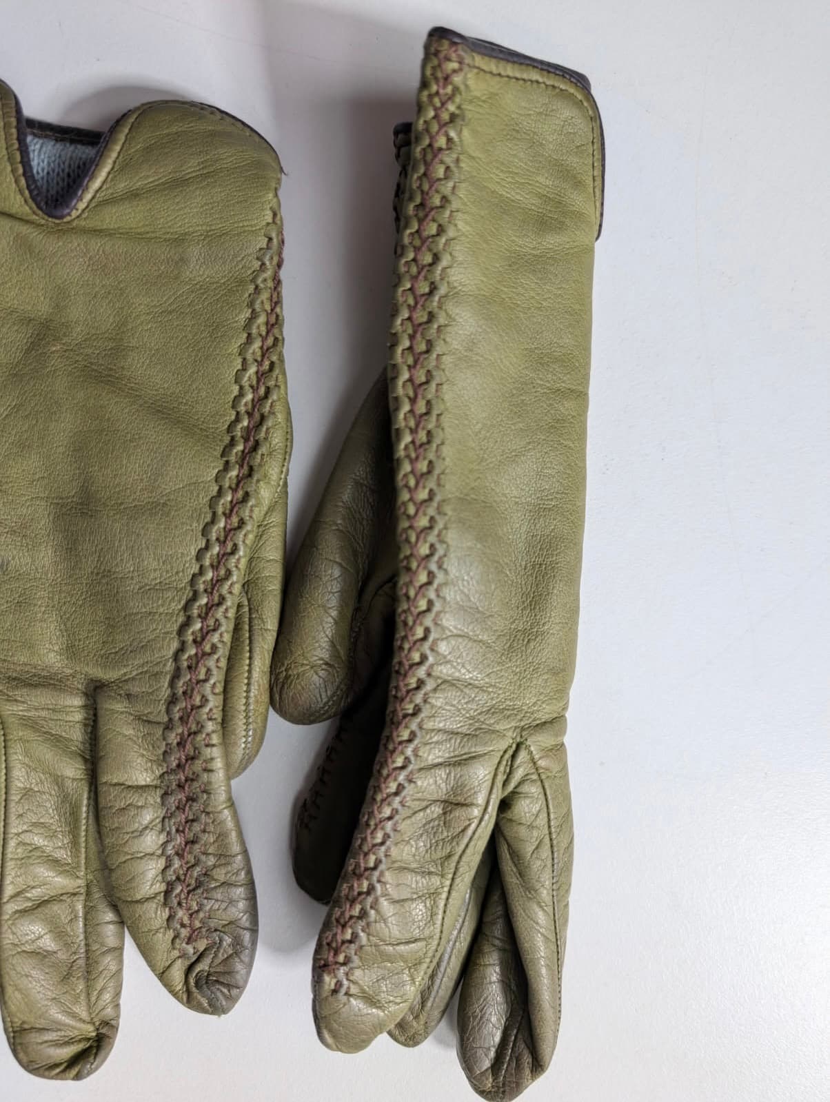 Vintage Military Issue Leather Gloves Olive Green — photo 3 of 4