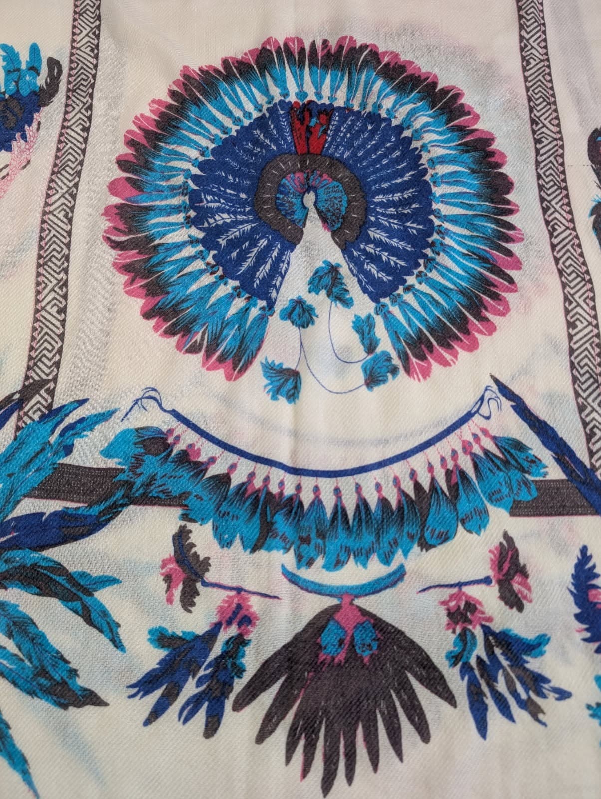 Vintage Native American Inspired Scarf Feather Print Cream — photo 3 of 4