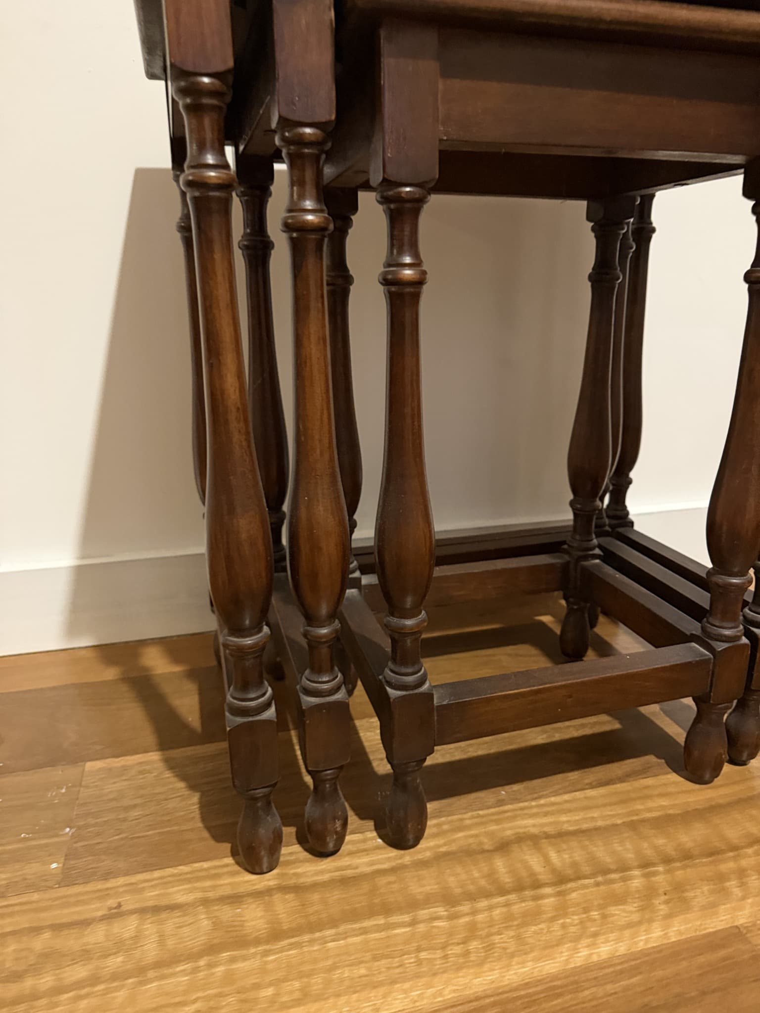 Vintage Nesting Tables Wooden Side Tables with Turned Legs Dark Brown — photo 6 of 6