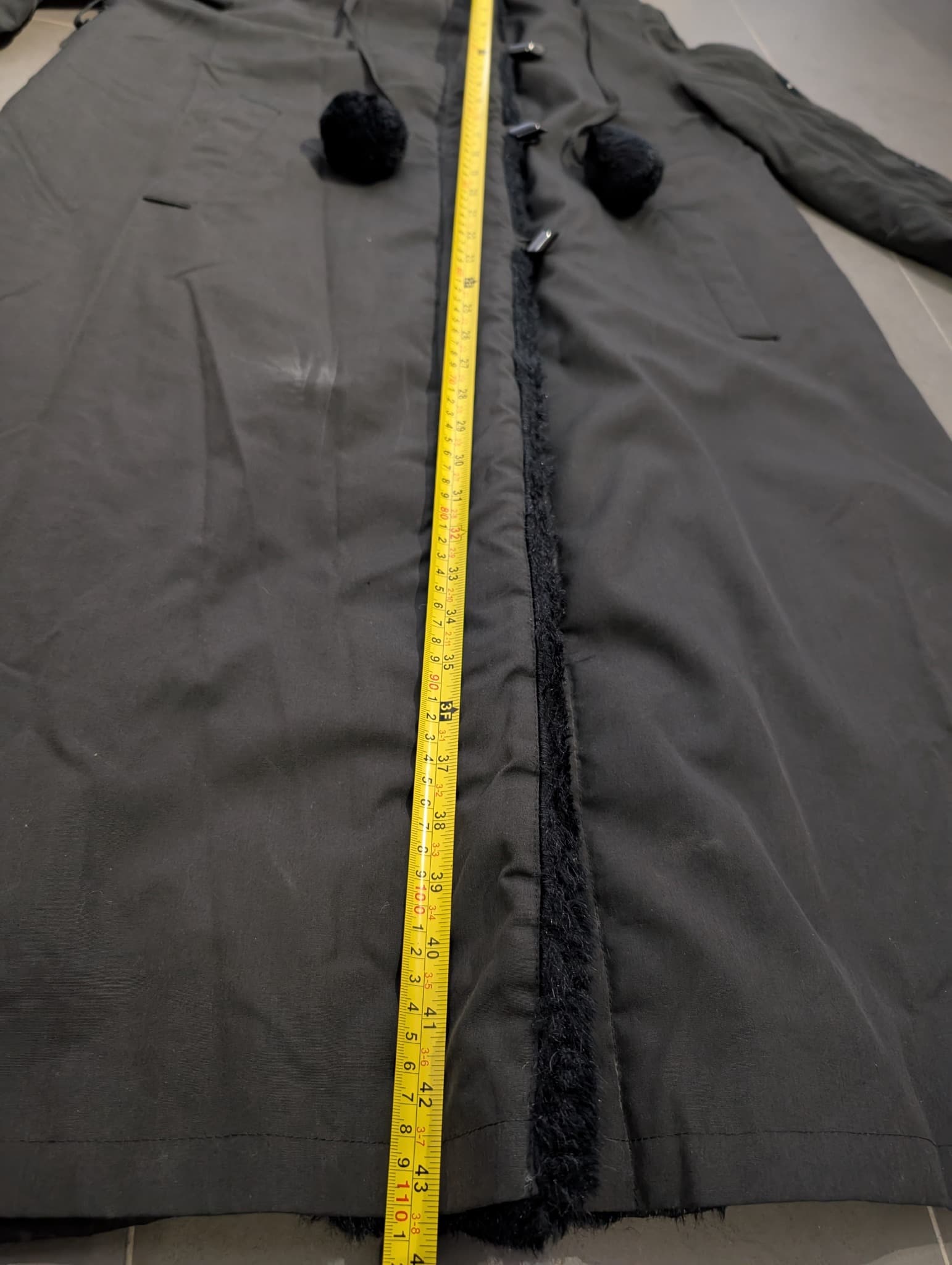 Vintage Quilted Long Coat with Faux Fur Trim Black — photo 4 of 6