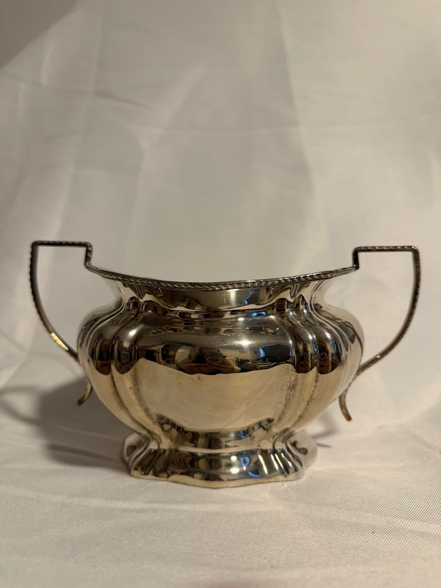 Vintage Silver-Plated Sugar Bowl Two-Handled Scalloped Edge — photo 2 of 8