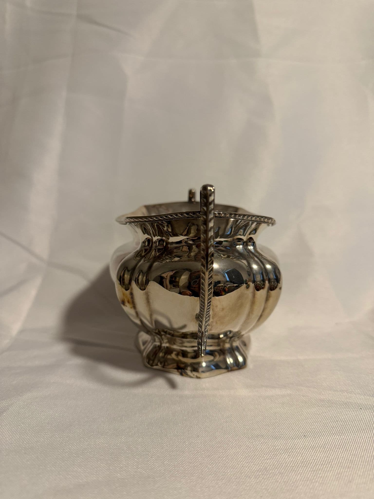 Vintage Silver-Plated Sugar Bowl Two-Handled Scalloped Edge — photo 5 of 8