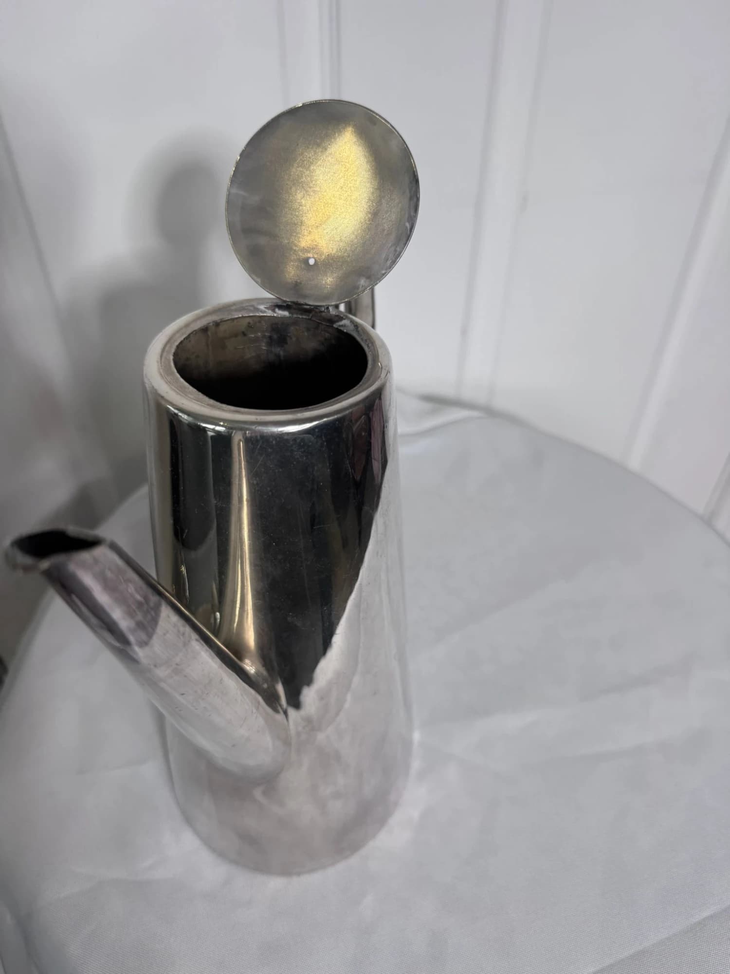 Vintage Silver Plated Tapered Coffee Pot - Elegant Mid-Century Style — photo 7 of 12