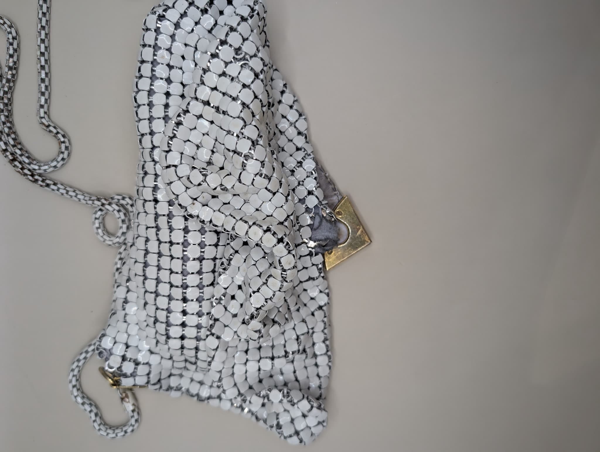Vintage Style Metal Mesh Evening Bag White — photo 4 of 9