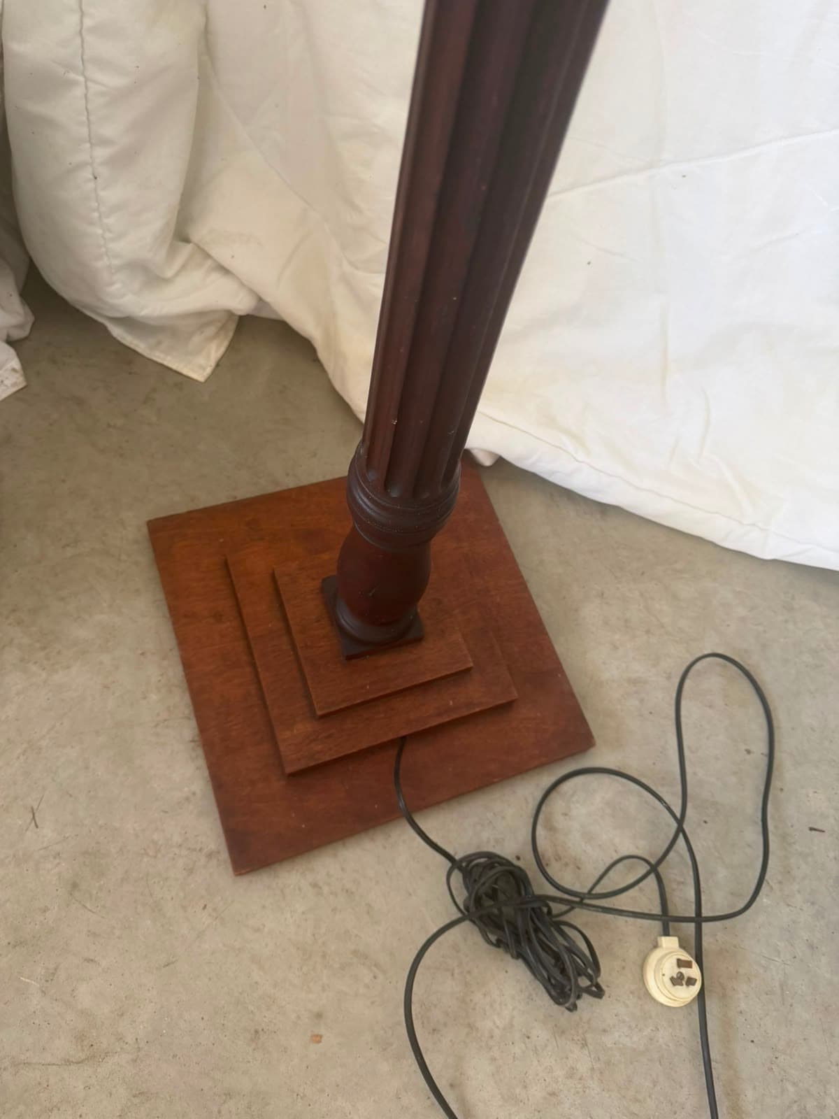 Vintage Wooden Fluted Column Floor Lamp Base Dark Brown — photo 3 of 4
