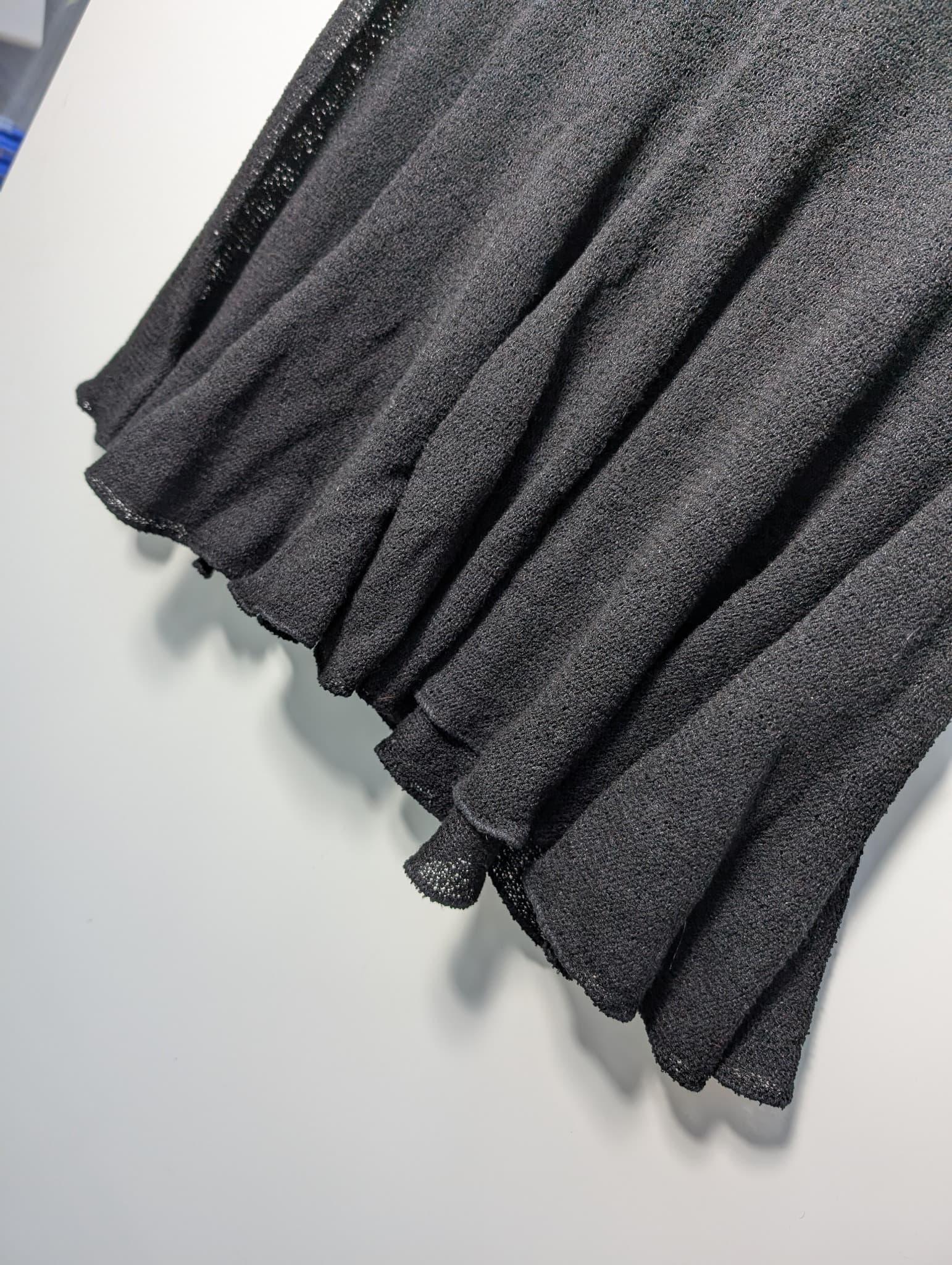 Vivian Chan Shaw Knit Maxi Skirt Black — photo 2 of 6