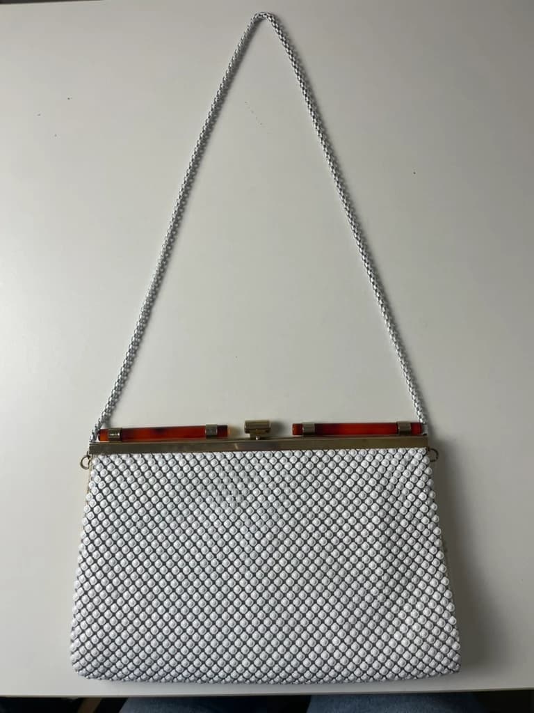 White Metal Mesh Evening Handbag with Gold-Tone Frame — photo 4 of 10
