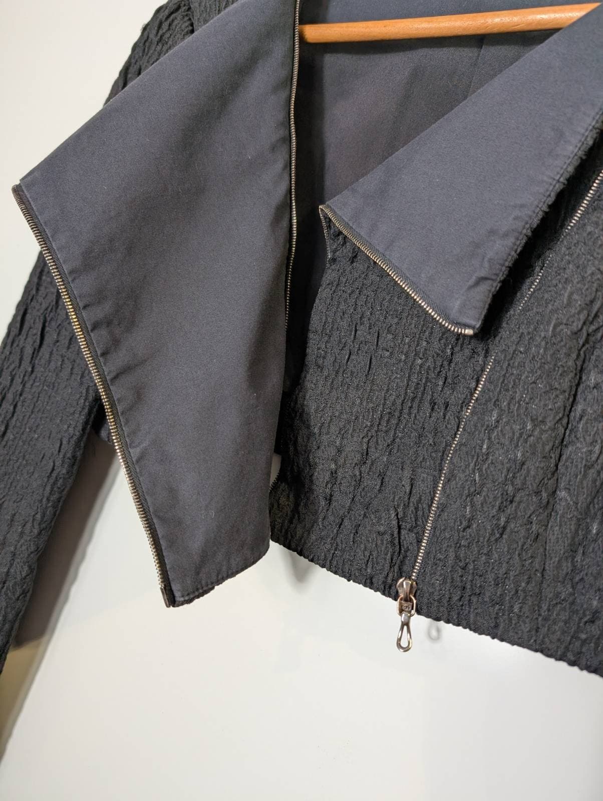Willow Textured Cropped Biker Jacket - Black Women's Size 8 — photo 3 of 10