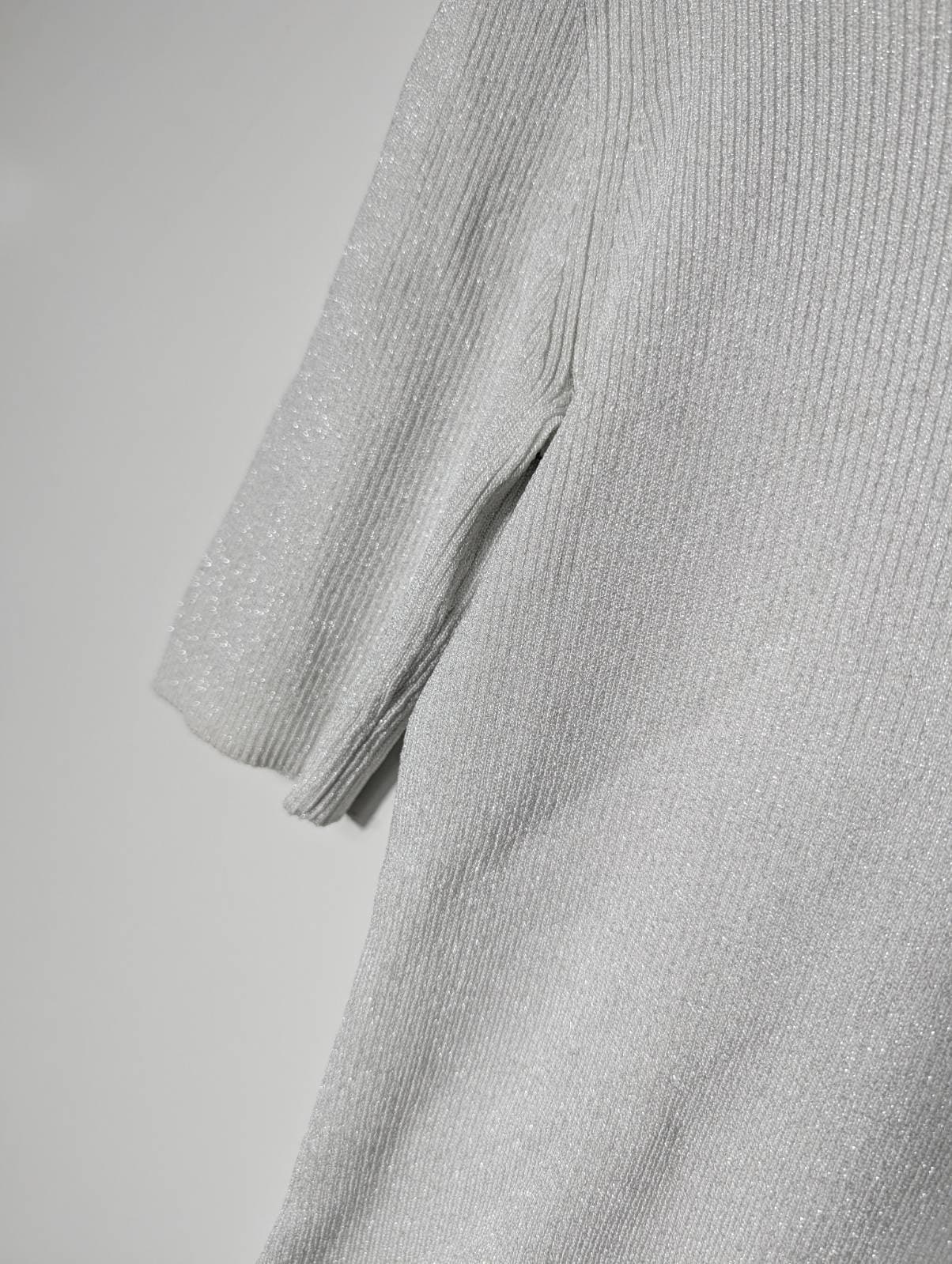 Witchery Silver Metallic Ribbed Knit Short Sleeve Top Size S — photo 3 of 7