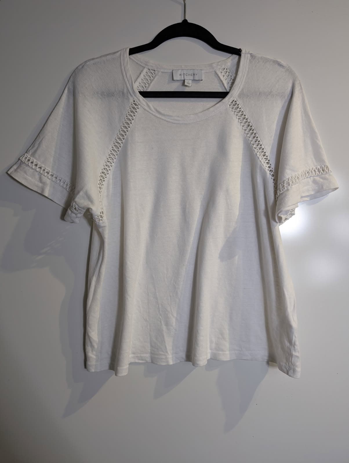 Witchery White T-Shirt with Crochet Detail Women's Size L — photo 2 of 5