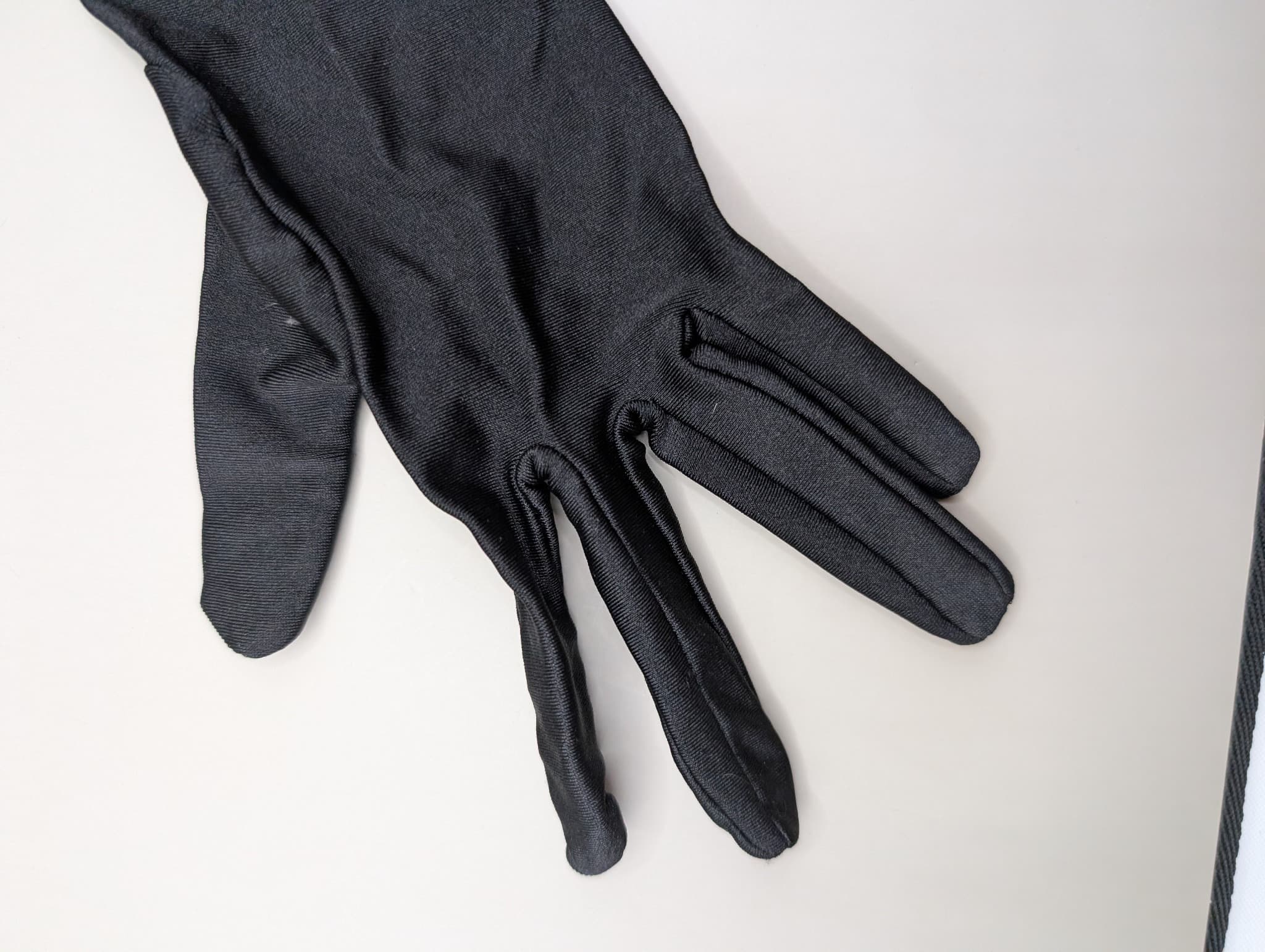 Women's Black Satin Opera Length Evening Gloves One Size — photo 2 of 7
