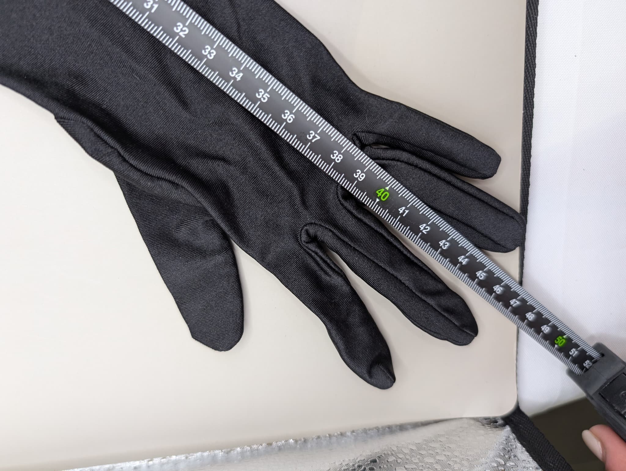 Women's Black Satin Opera Length Evening Gloves One Size — photo 5 of 7