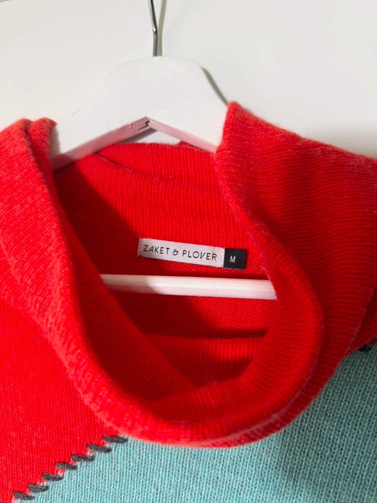 Zaket & Plover Colorblock Turtleneck Sweater Red and Teal Size M — photo 3 of 5