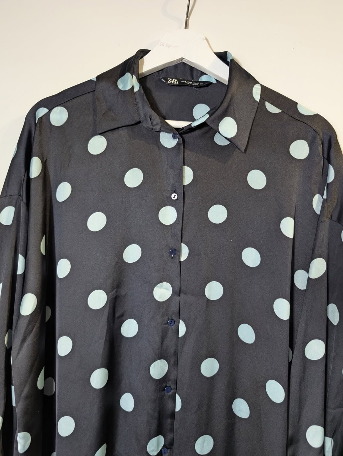 Zara Oversized Satin Shirt Black & Light Blue Polka Dot EU S — photo 3 of 5