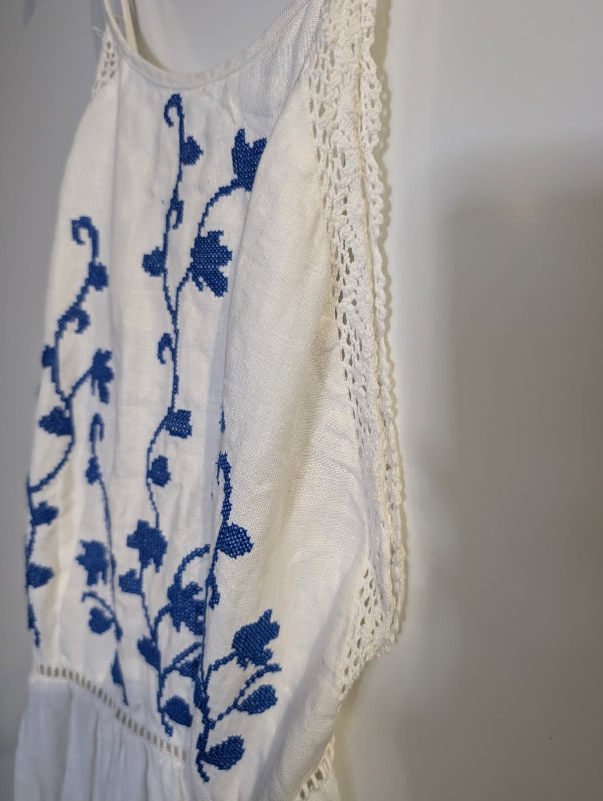 Zara Woman Embroidered Linen Blend Sundress White & Blue Floral Size S — photo 2 of 9
