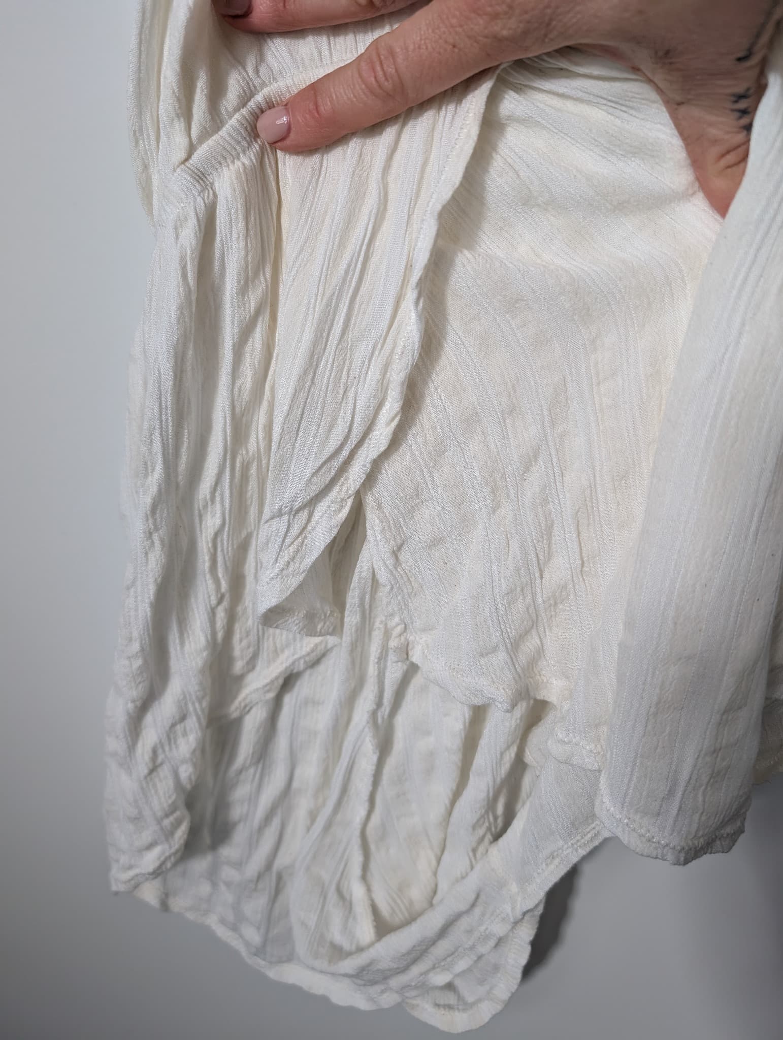 Zulu & Zephyr Crinkle Gauze Halter Romper White Women's AU 10 — photo 4 of 8