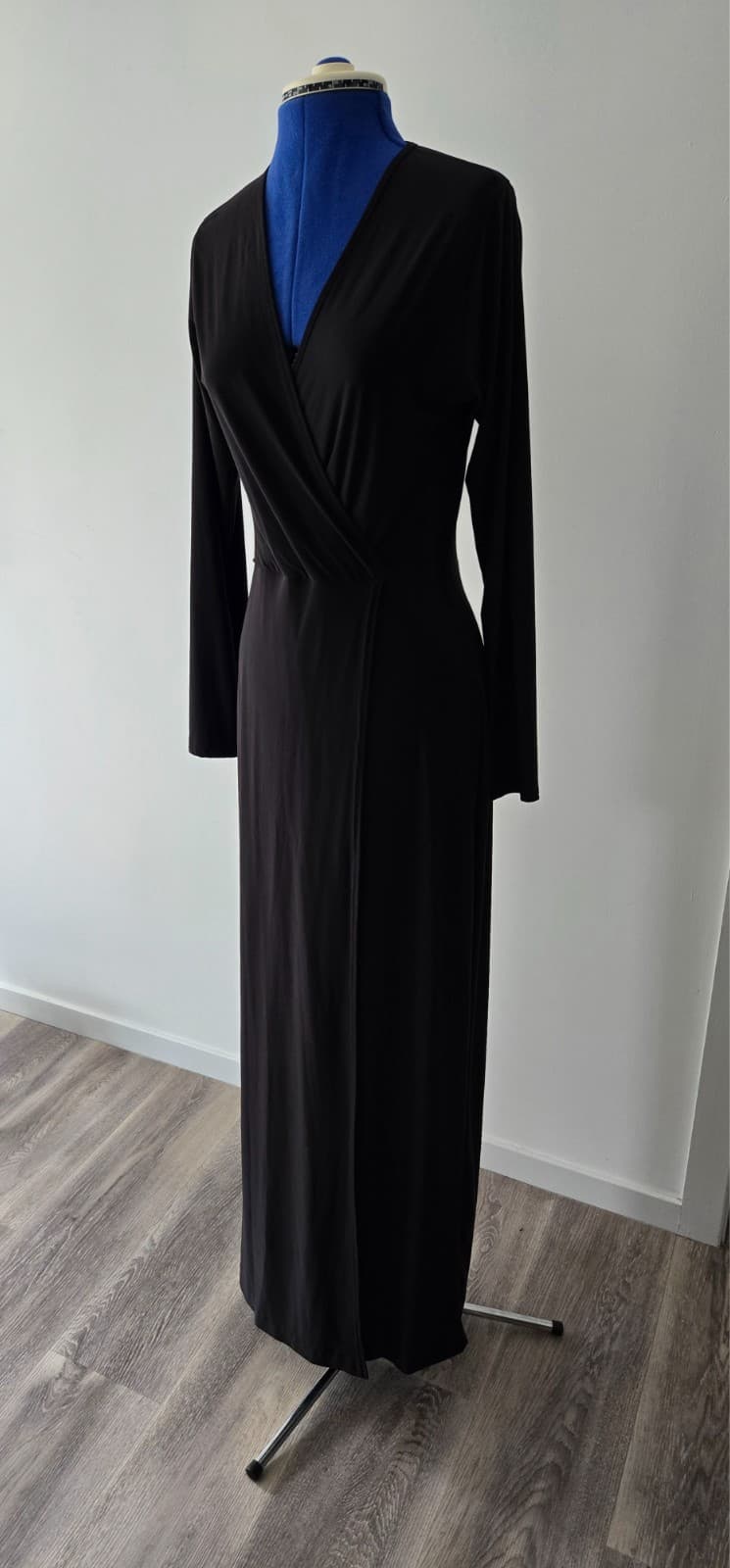 Ladies Boohoo Tall Black Long Sleeved Wrap Dress - Size Aust 14 — photo 12 of 14