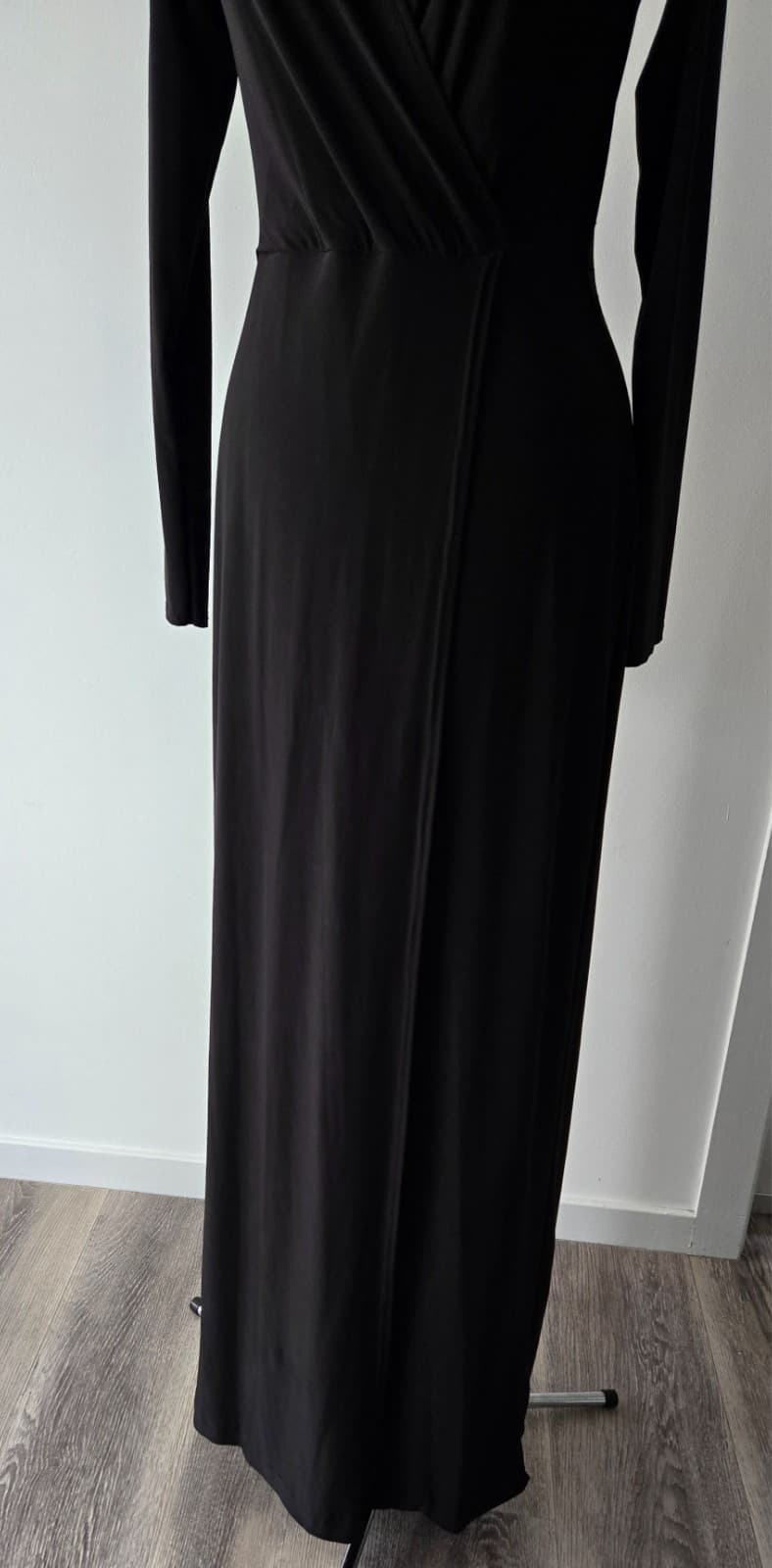 Ladies Boohoo Tall Black Long Sleeved Wrap Dress - Size Aust 14 — photo 8 of 14