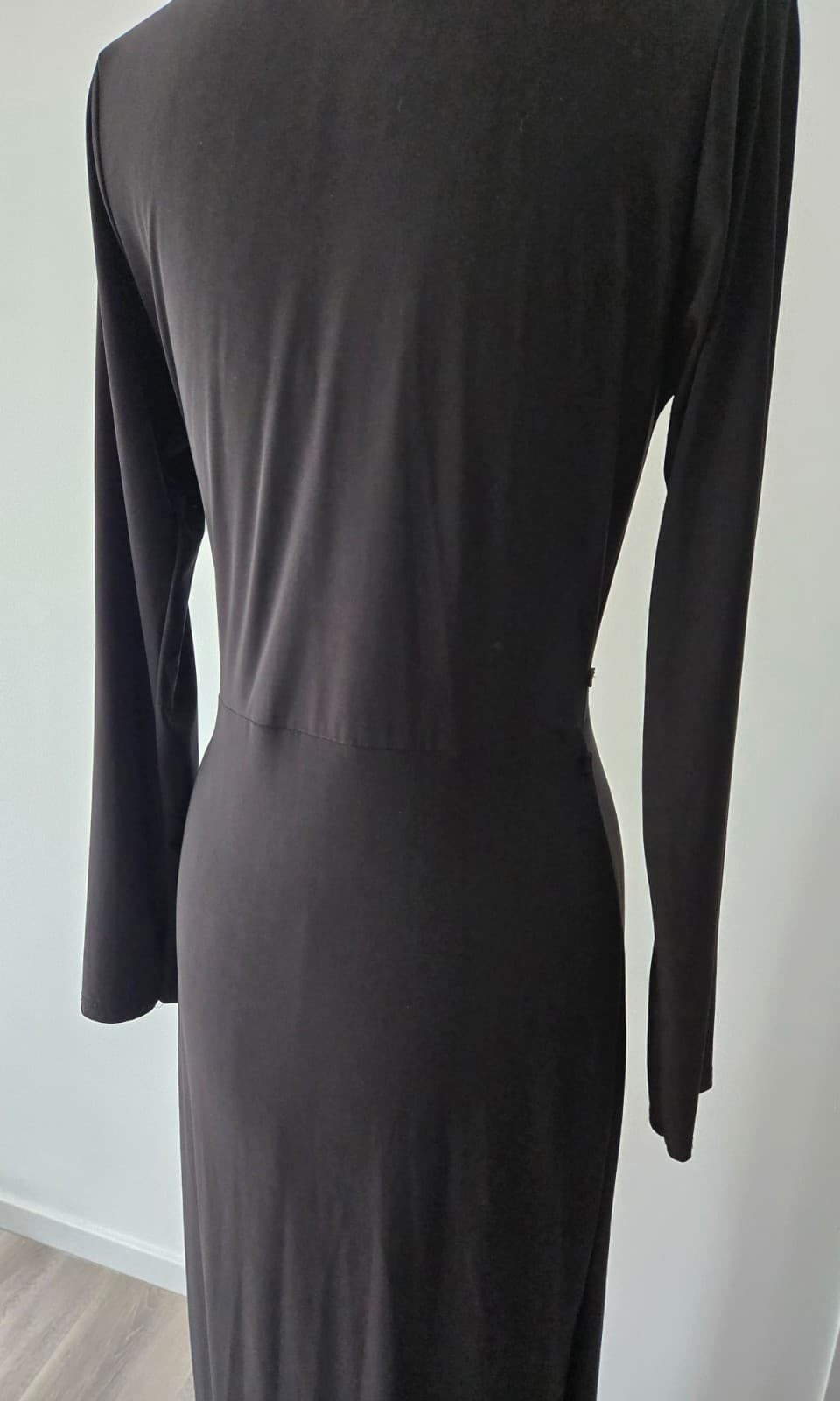 Ladies Boohoo Tall Black Long Sleeved Wrap Dress - Size Aust 14 — photo 9 of 14